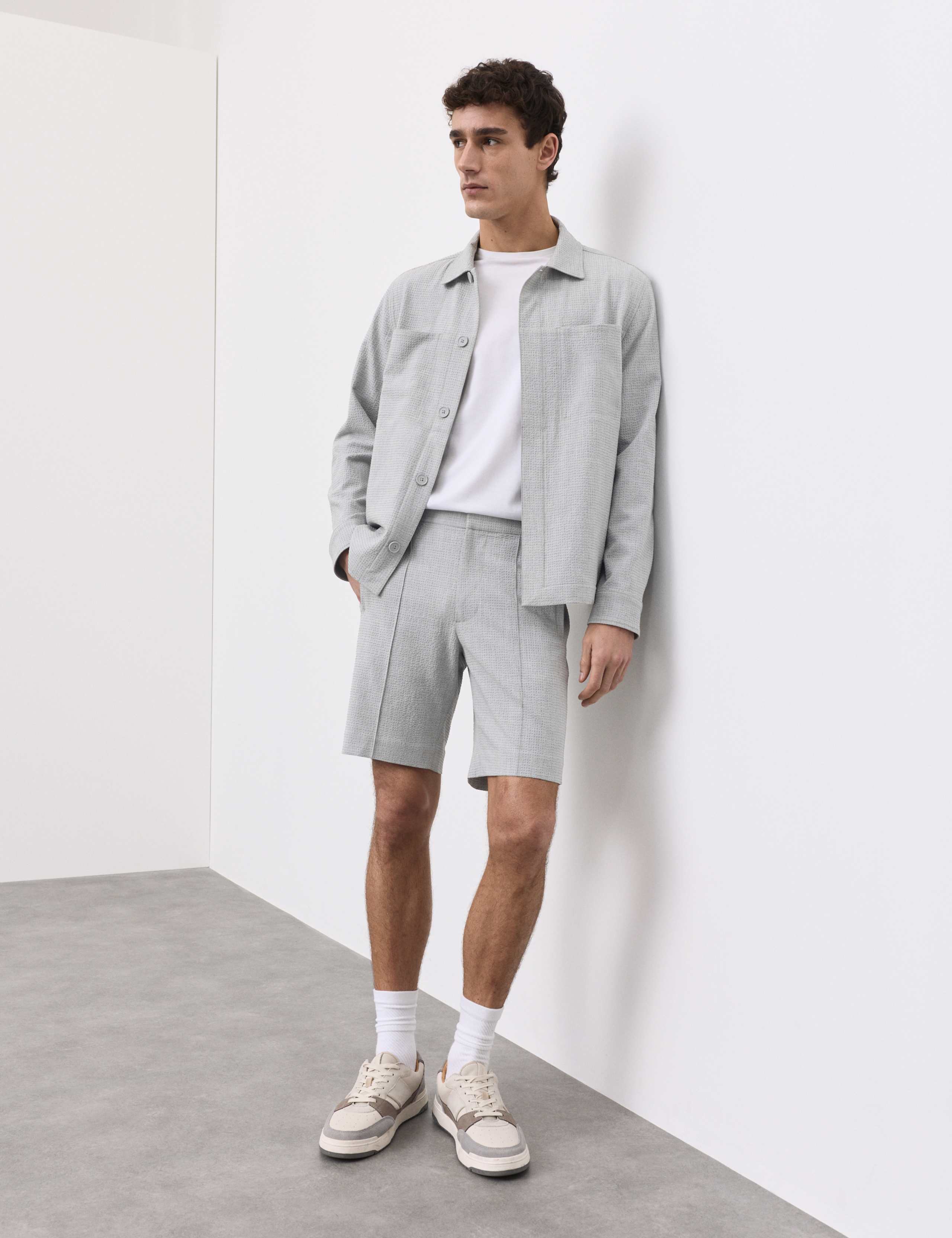 Smart Seersucker Stretch Shorts 5 of 6