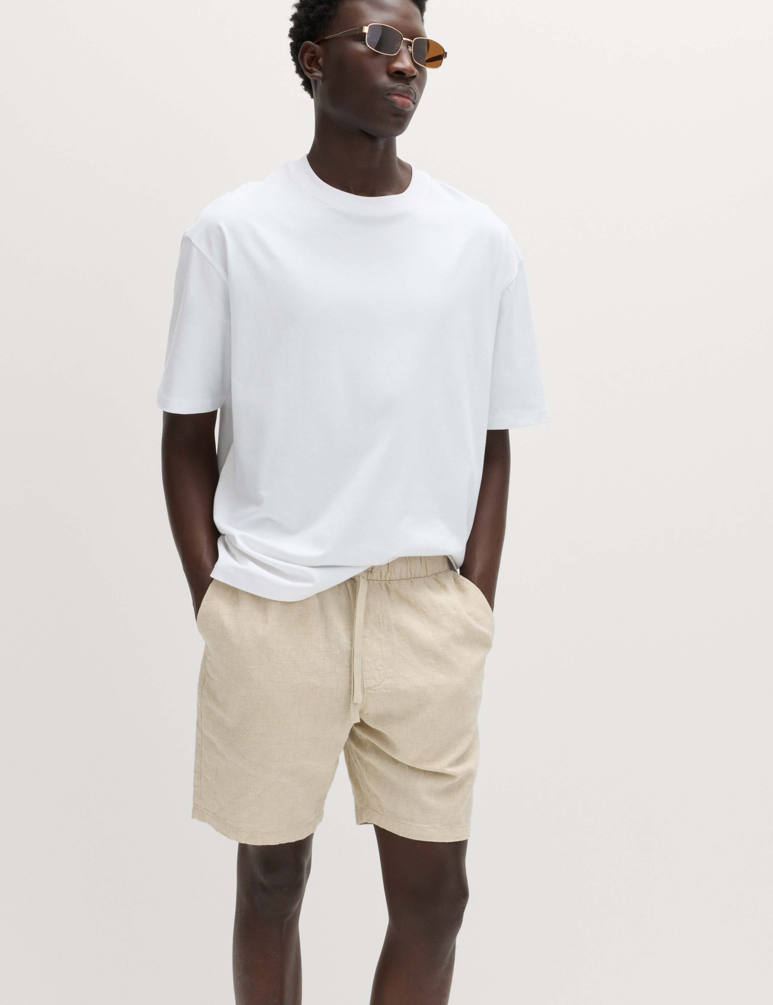 Linen Rich Shorts 4 of 6