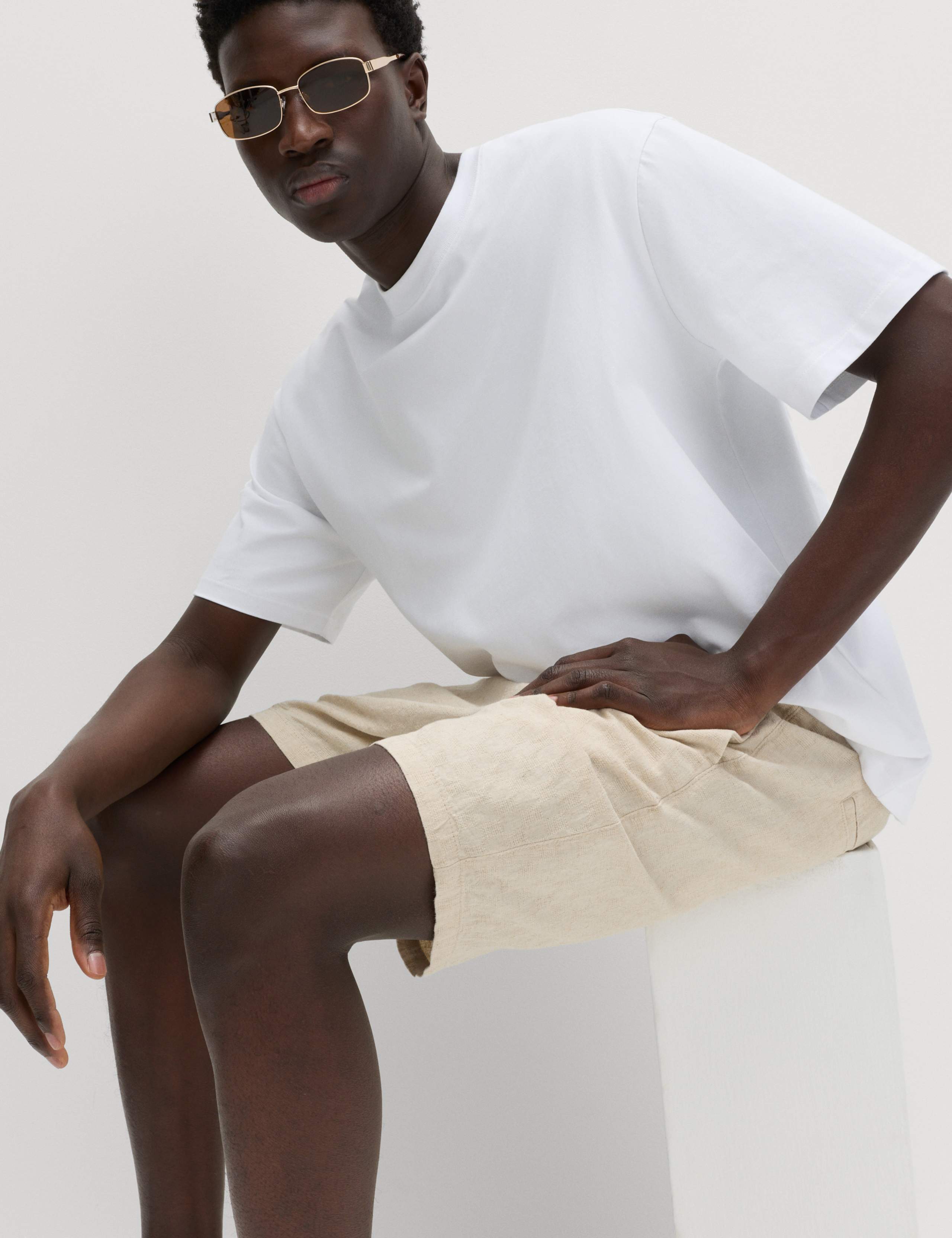 Linen Rich Shorts 6 of 6