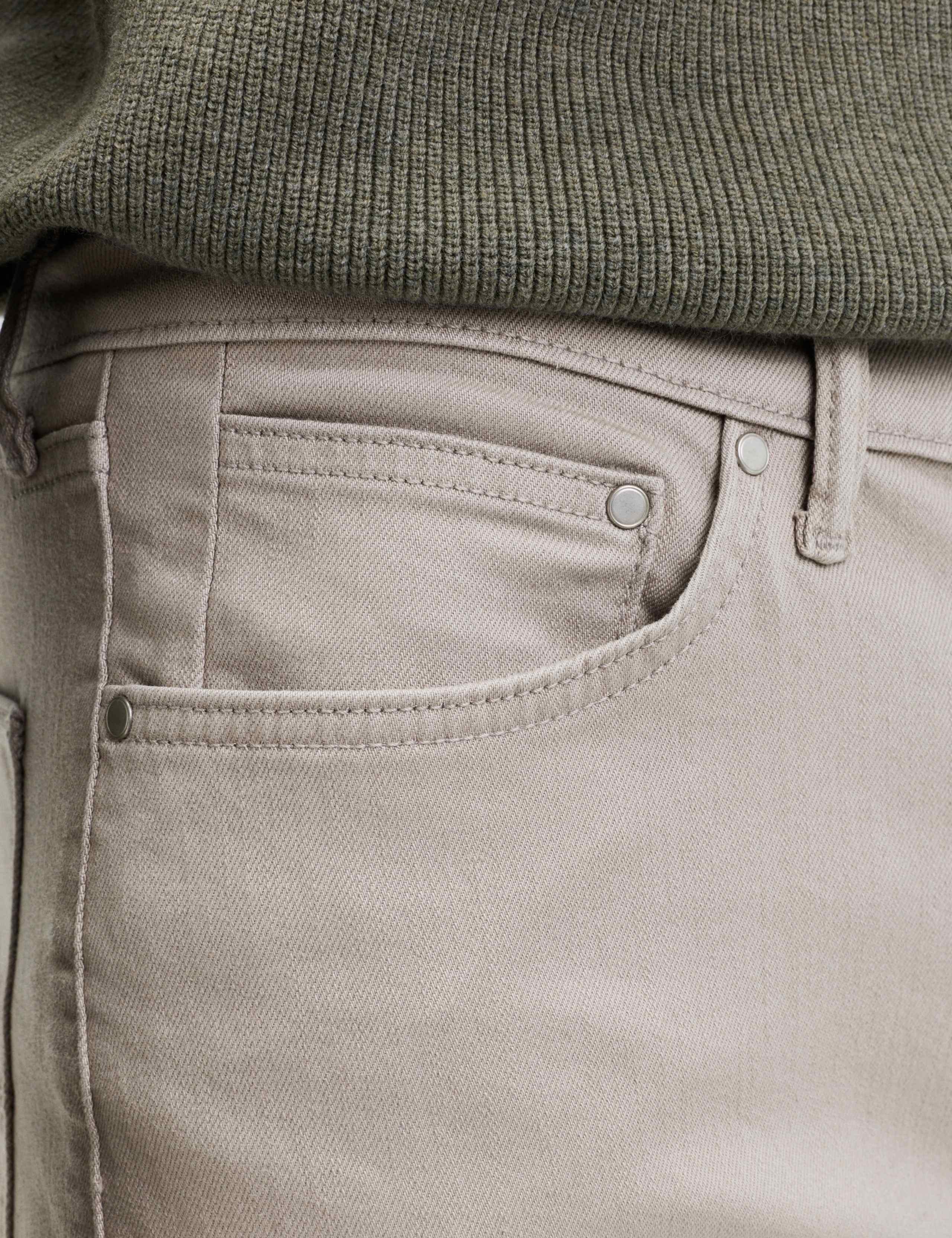 Slim Fit Stretch Jeans 4 of 6