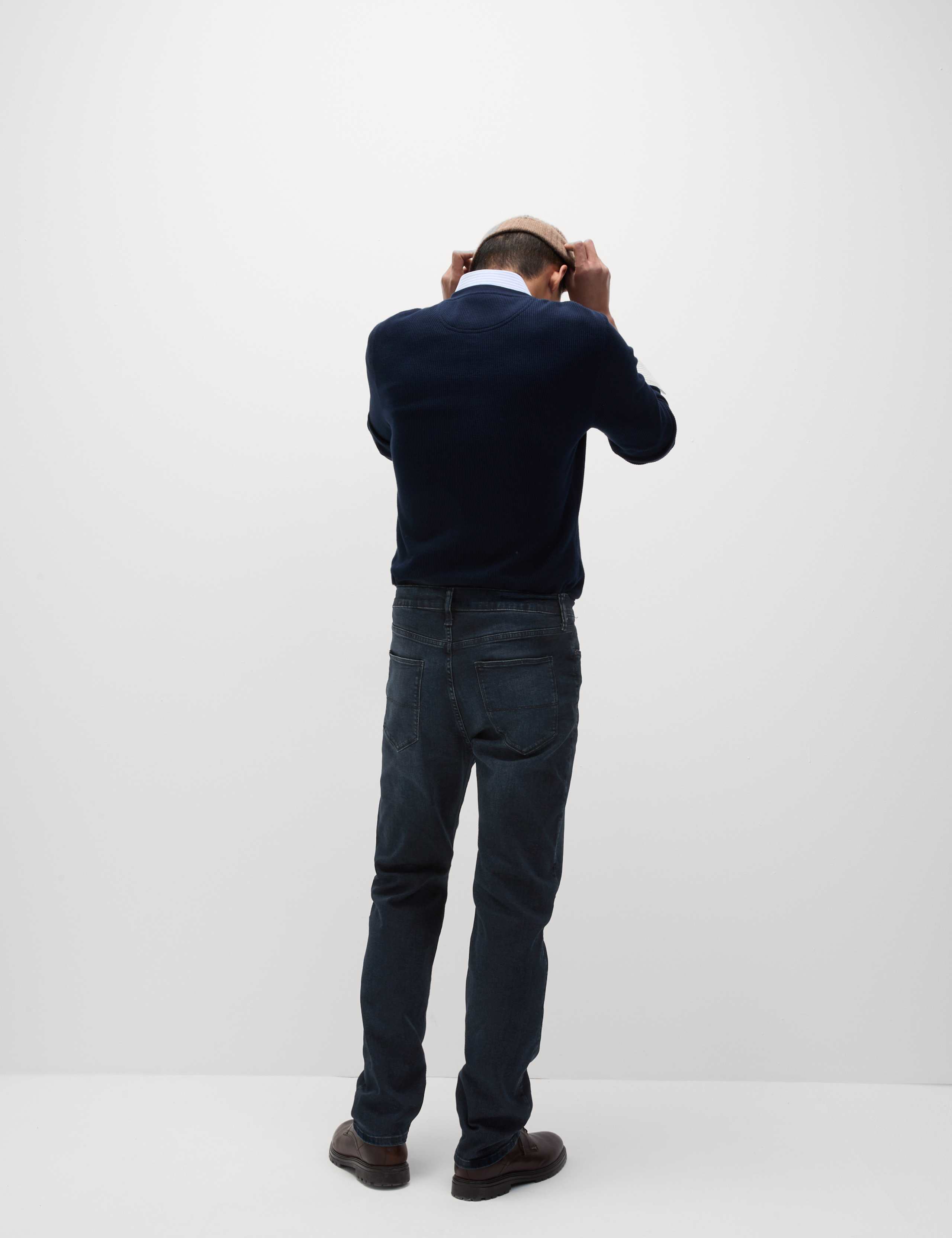 Straight Fit Stretch Jeans 4 of 6