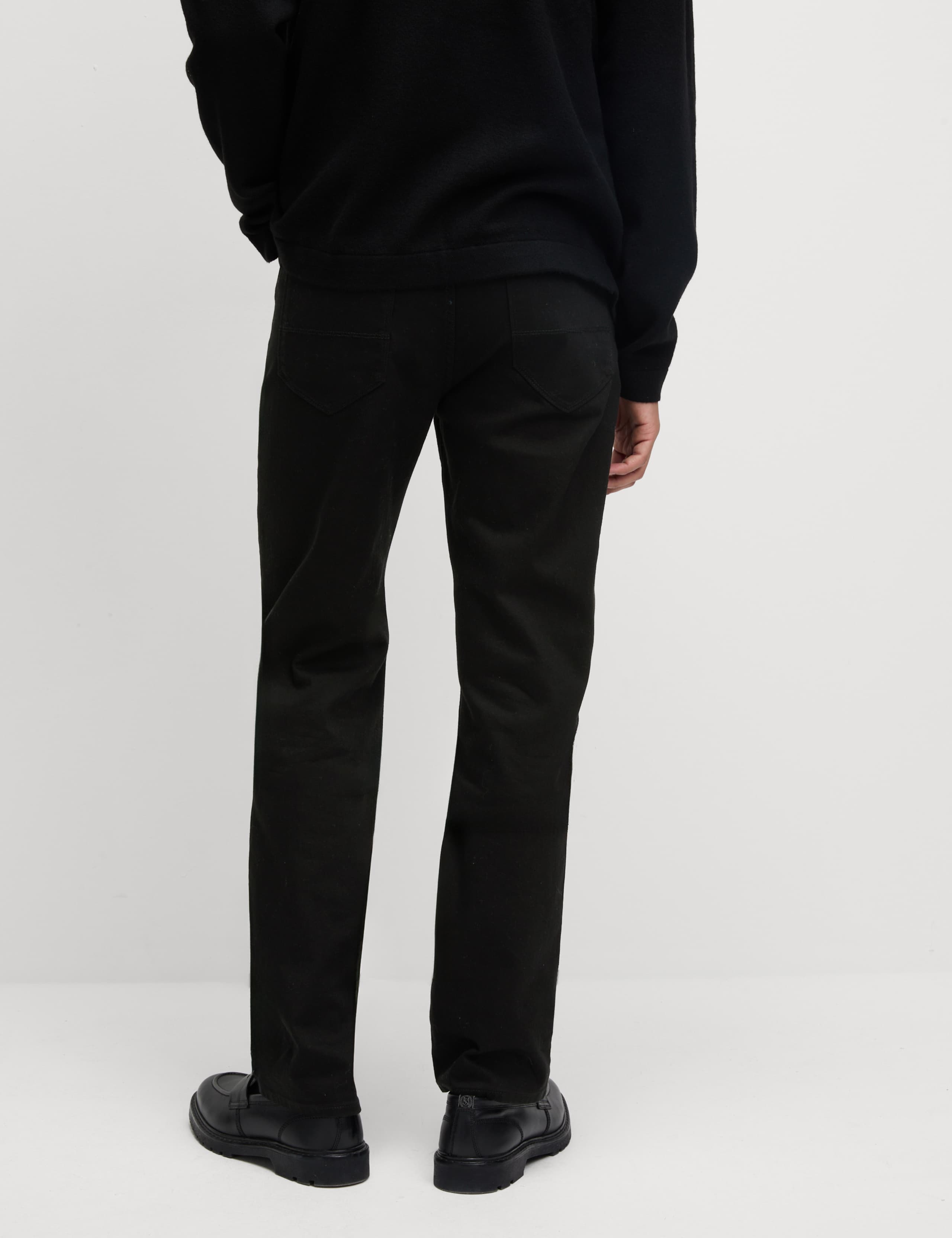 Straight Fit Stretch Jeans 6 of 6