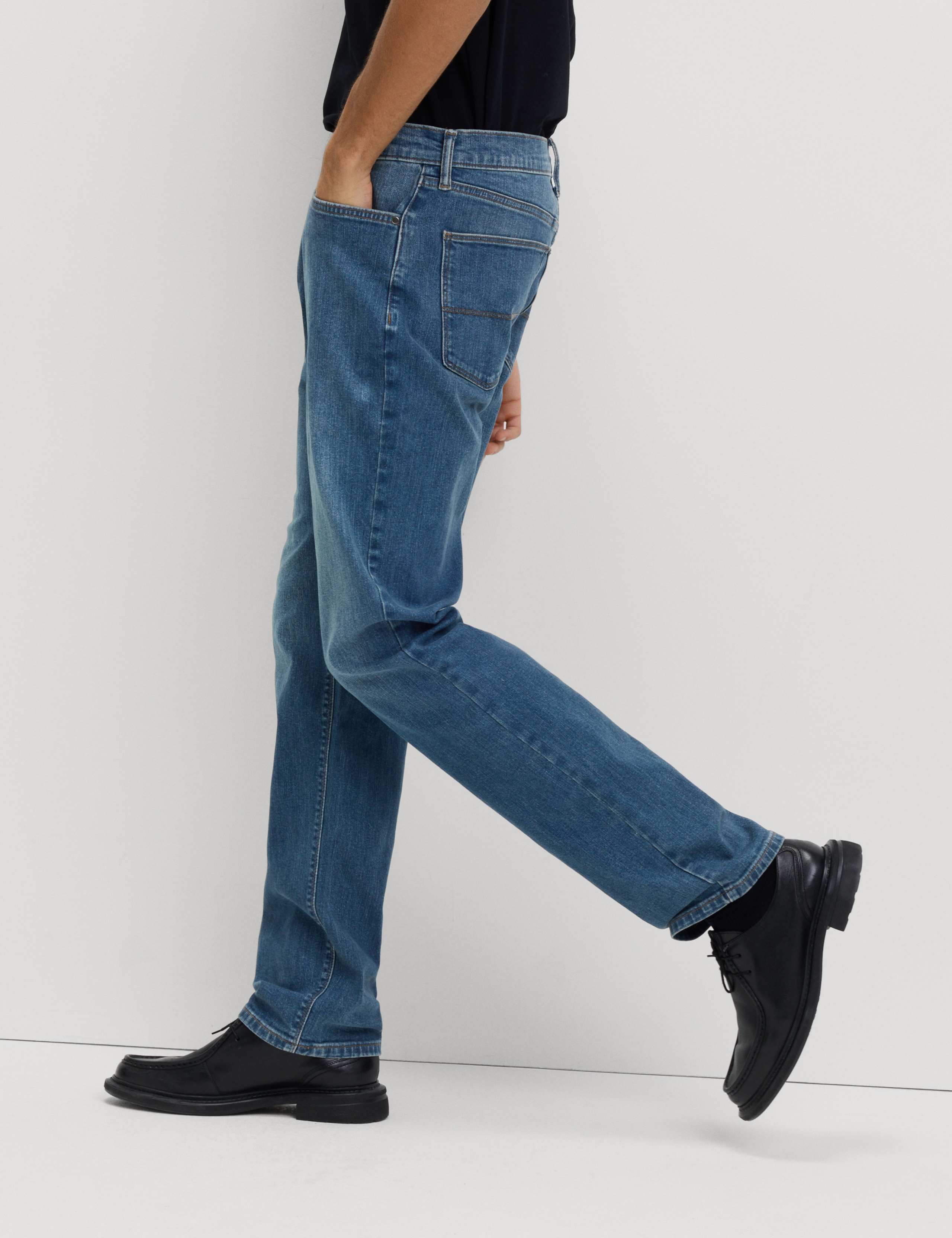 2 Pack Straight Fit Stretch Jeans 5 of 5