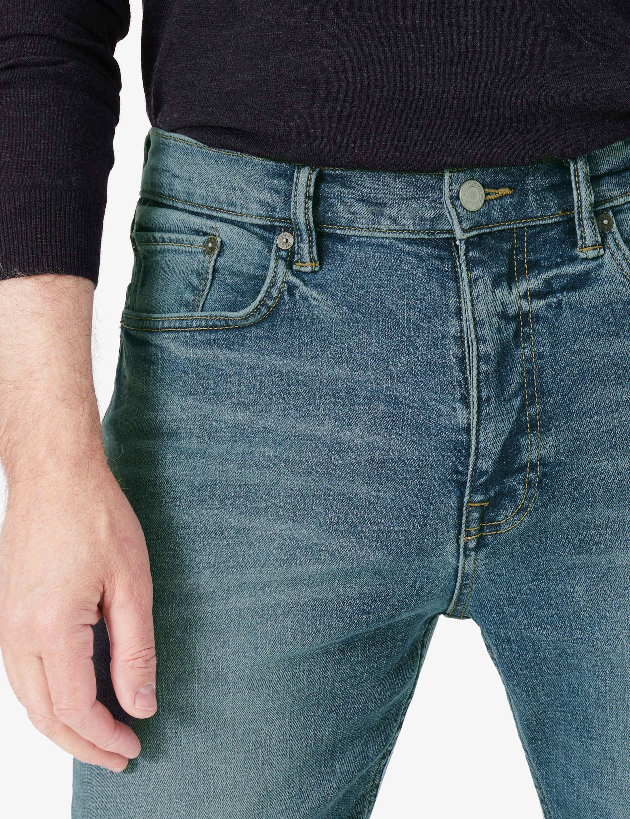 Straight Fit Vintage Wash Stretch Jeans 6 of 7