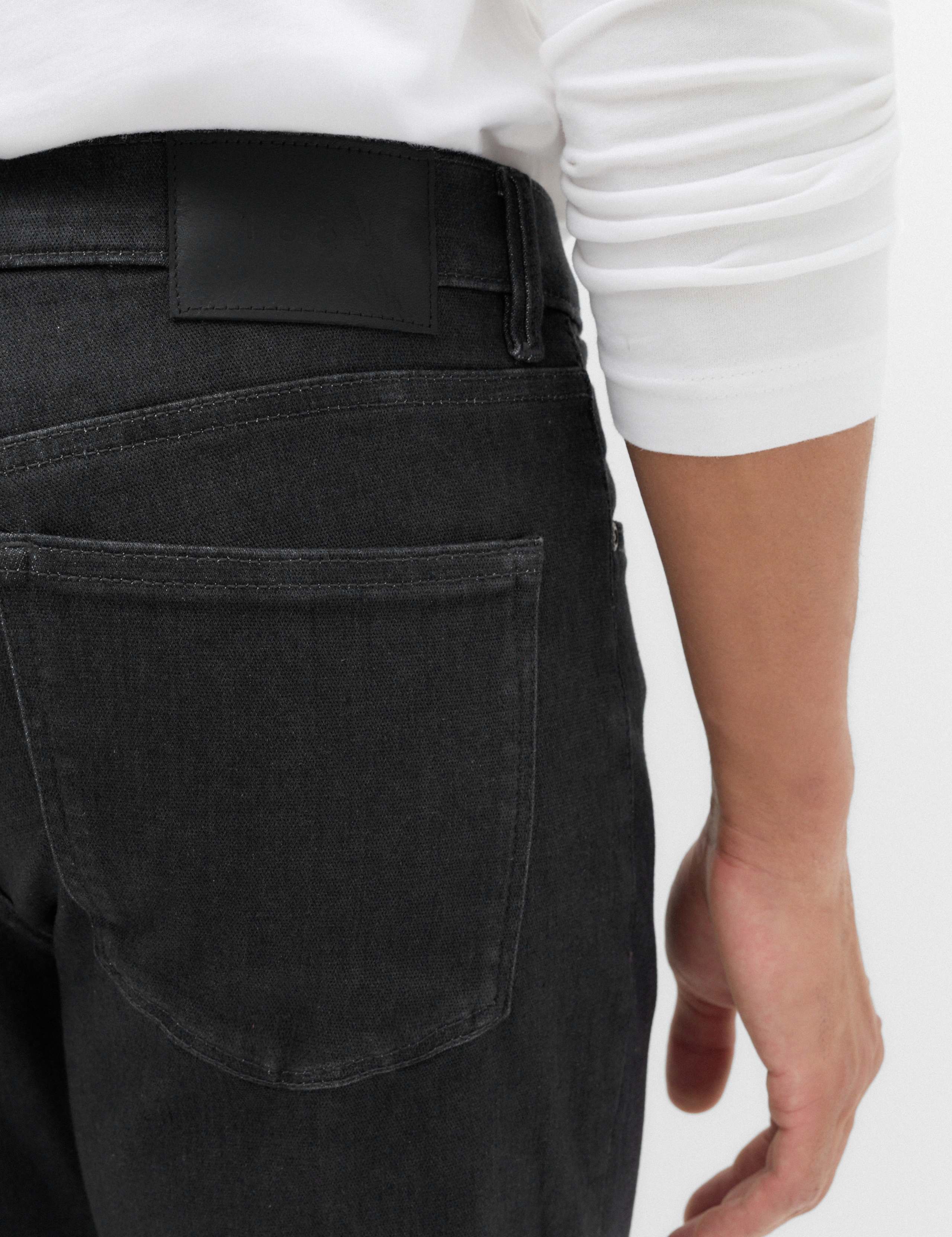 Slim Fit Smart Comfort Jeans 4 of 9