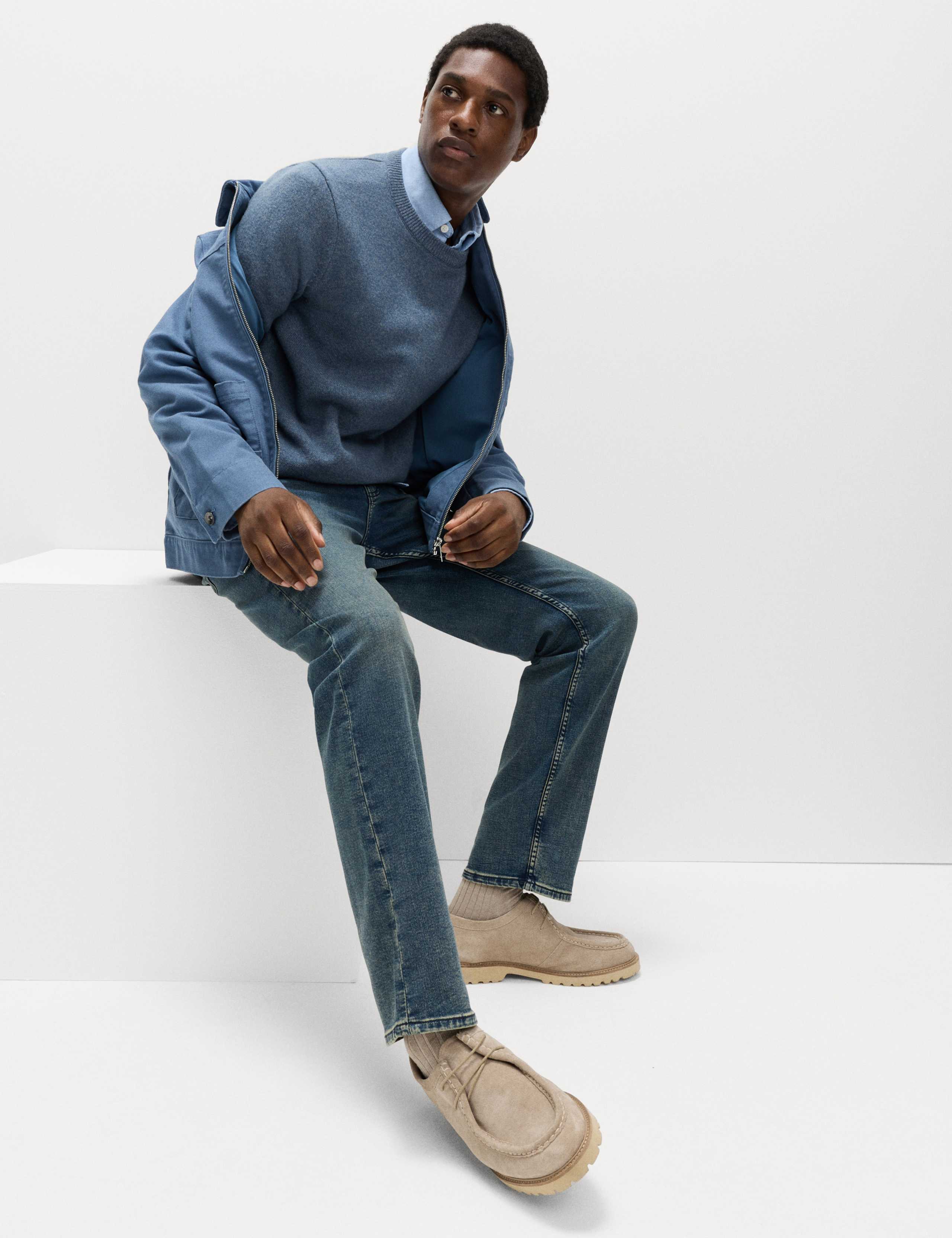 Straight Fit Comfort Stretch Jeans 4 of 6