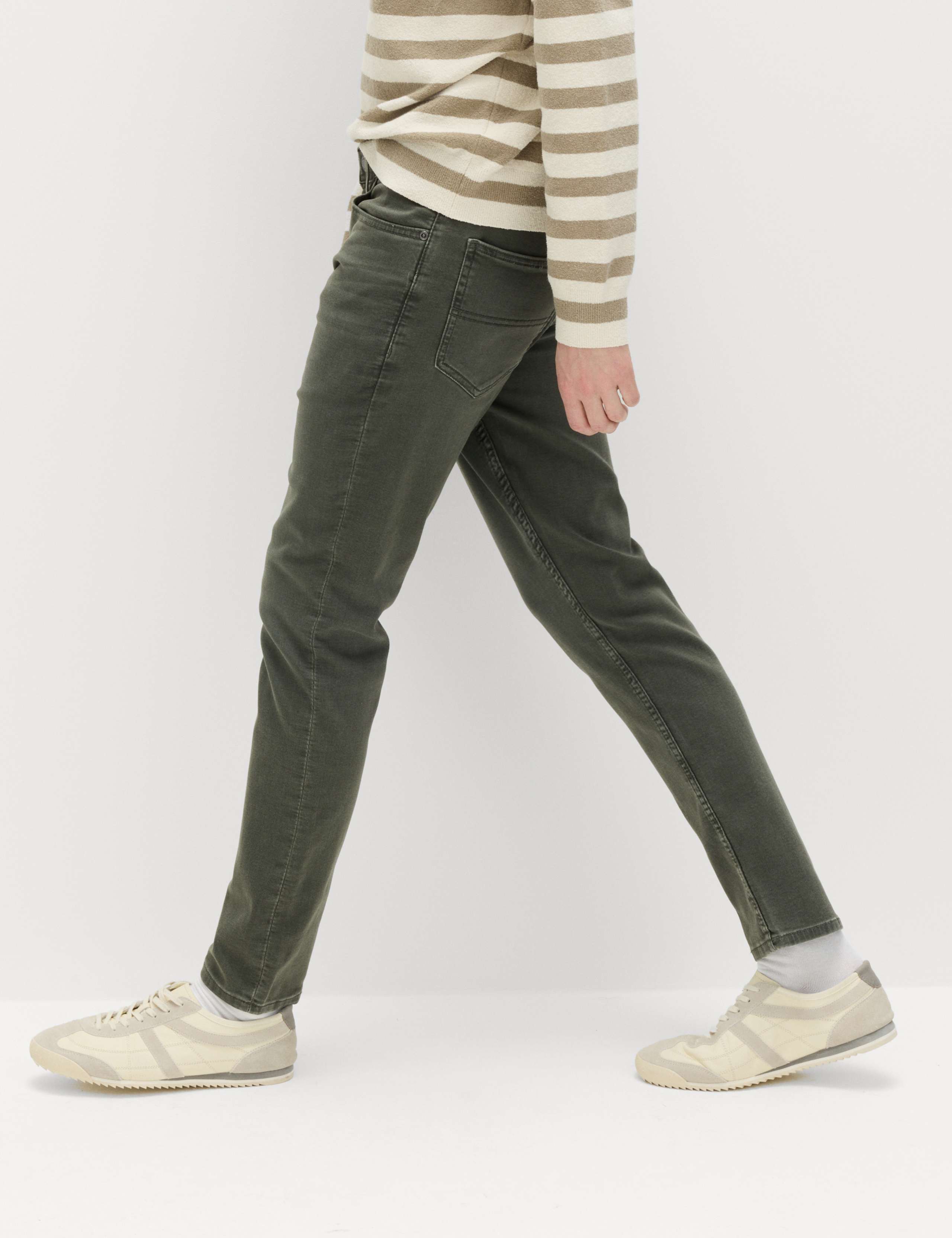 Slim Fit Comfort Stretch Jeans 7 of 7