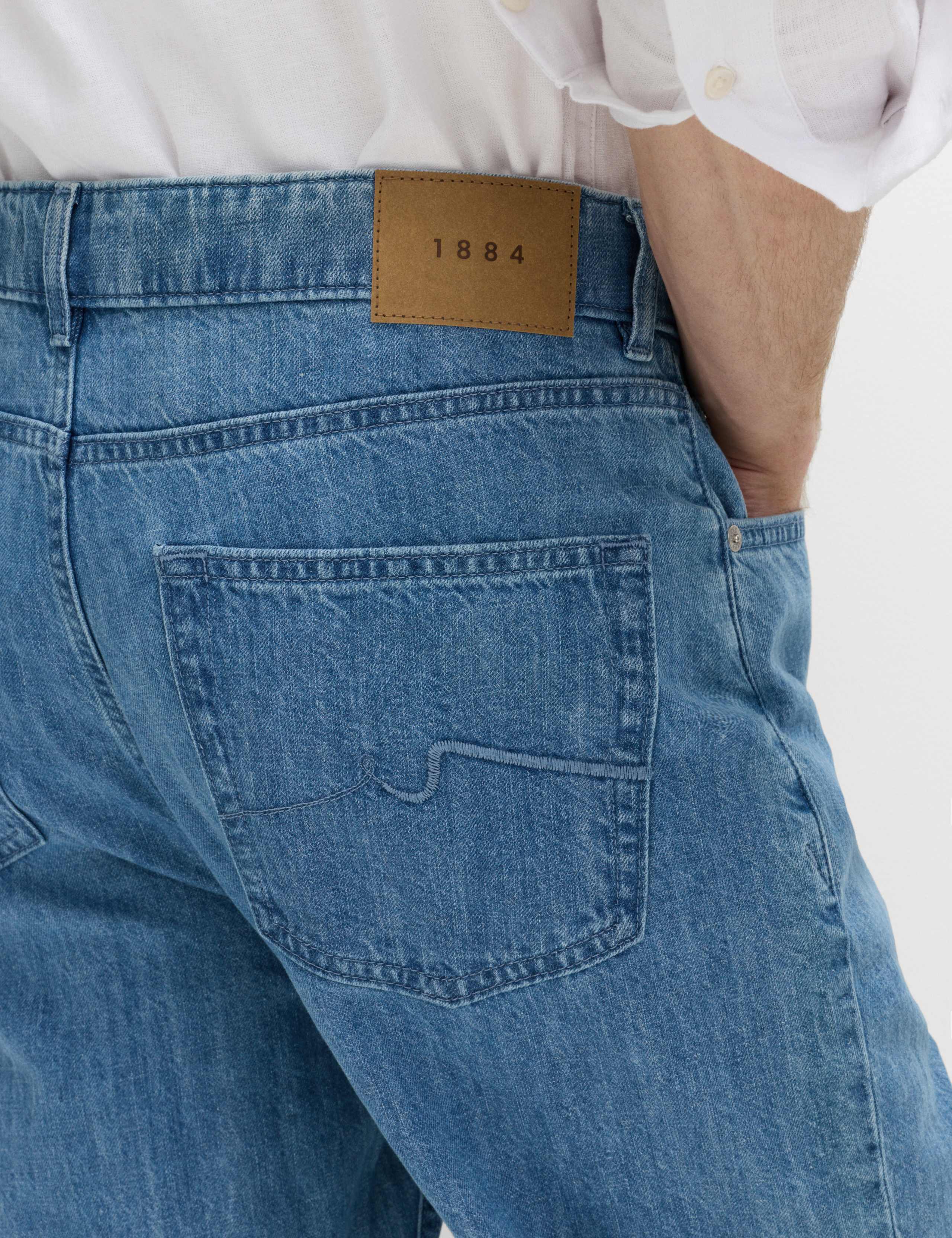 Tapered Fit Lightweight Cotton Rich Jeans 4 of 7