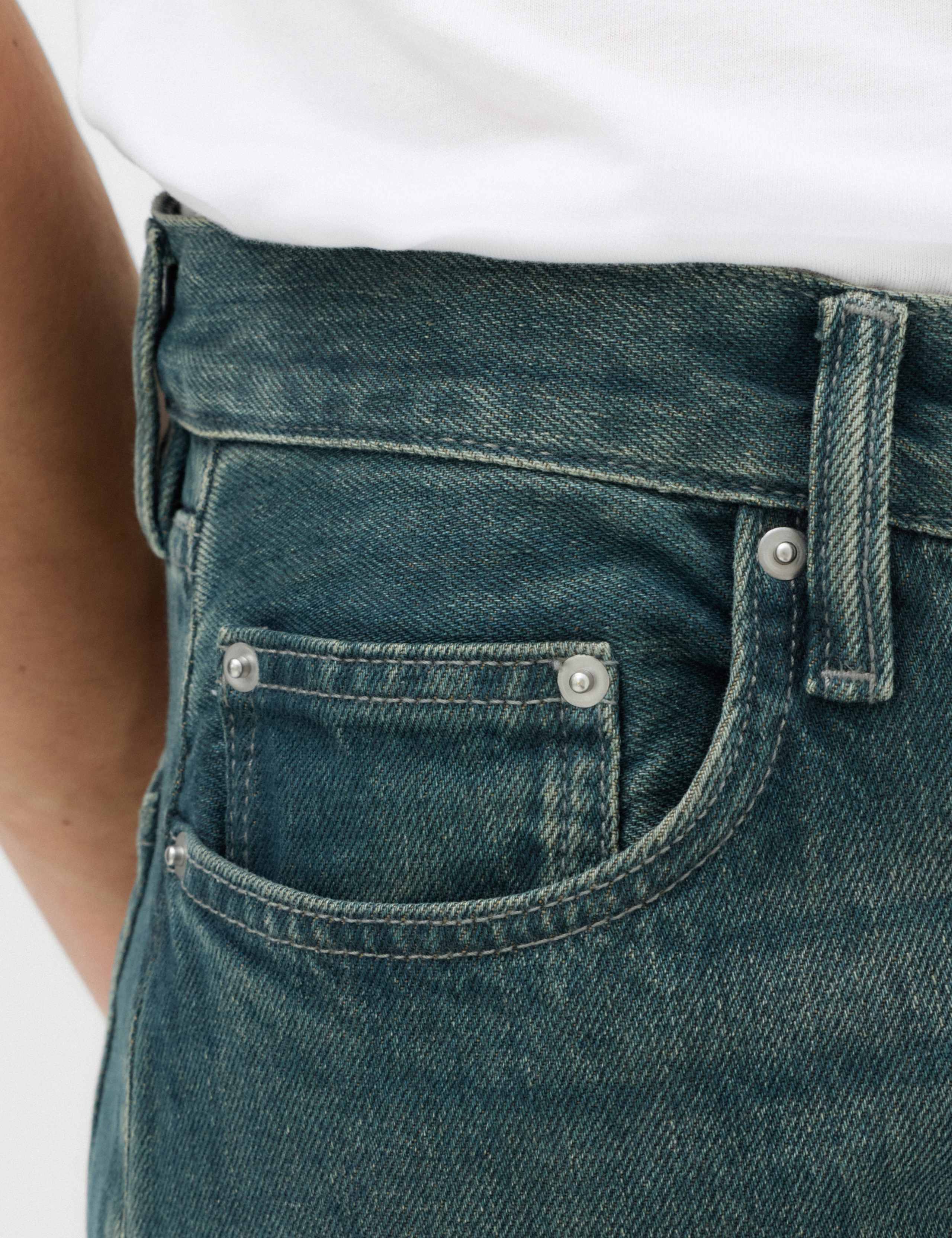 Relaxed Fit Straight Leg Jeans 3 of 7