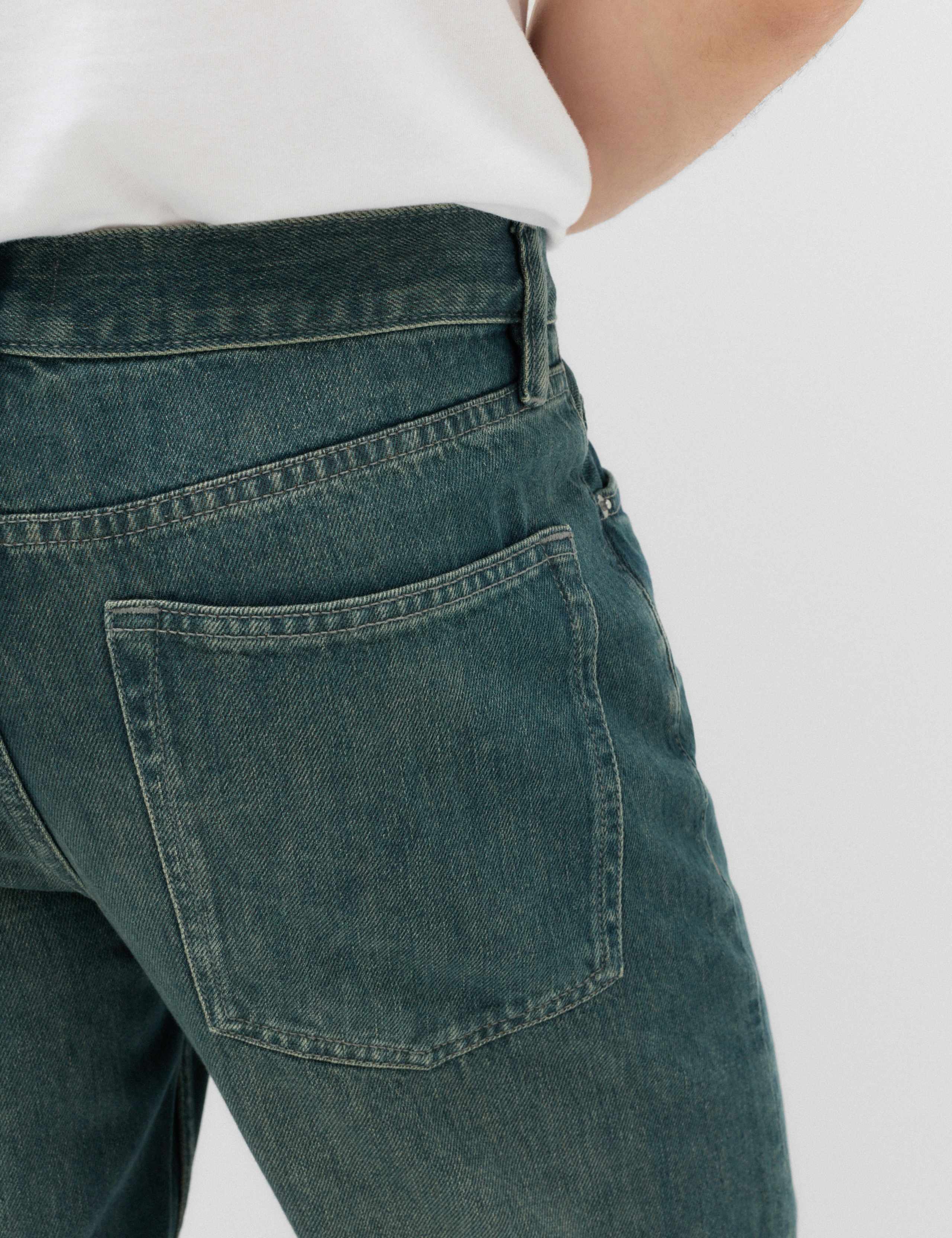 Relaxed Fit Straight Leg Jeans 4 of 7