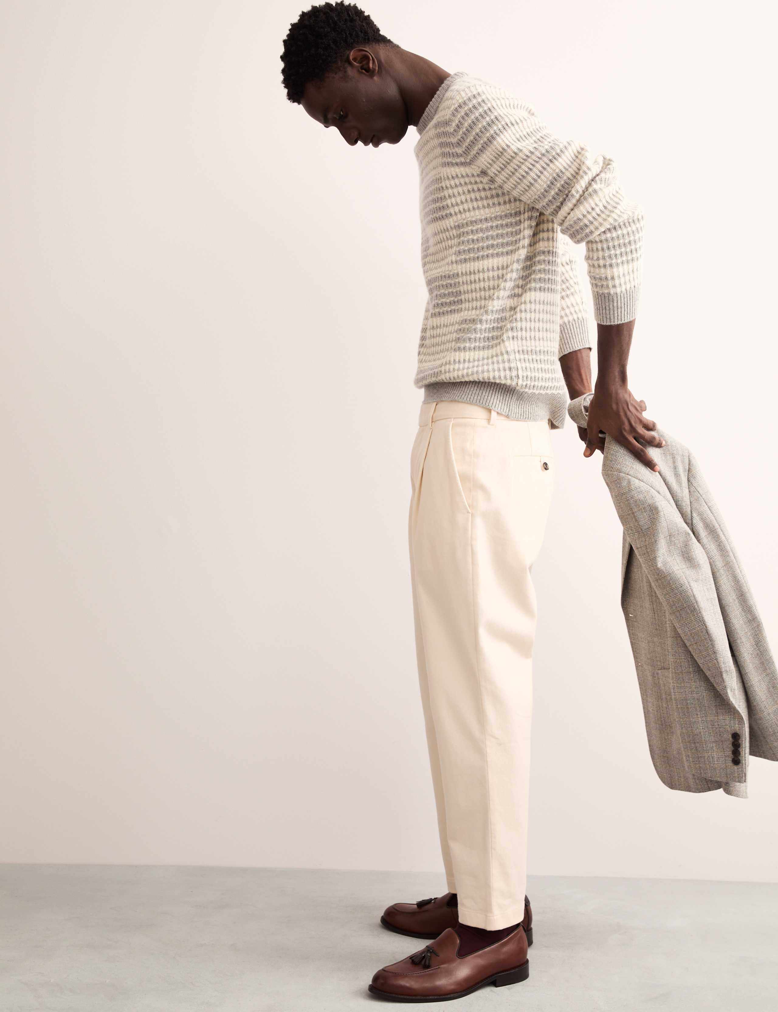 Tapered Fit Pleated Italian Trouser with Cashmere. 1 of 8