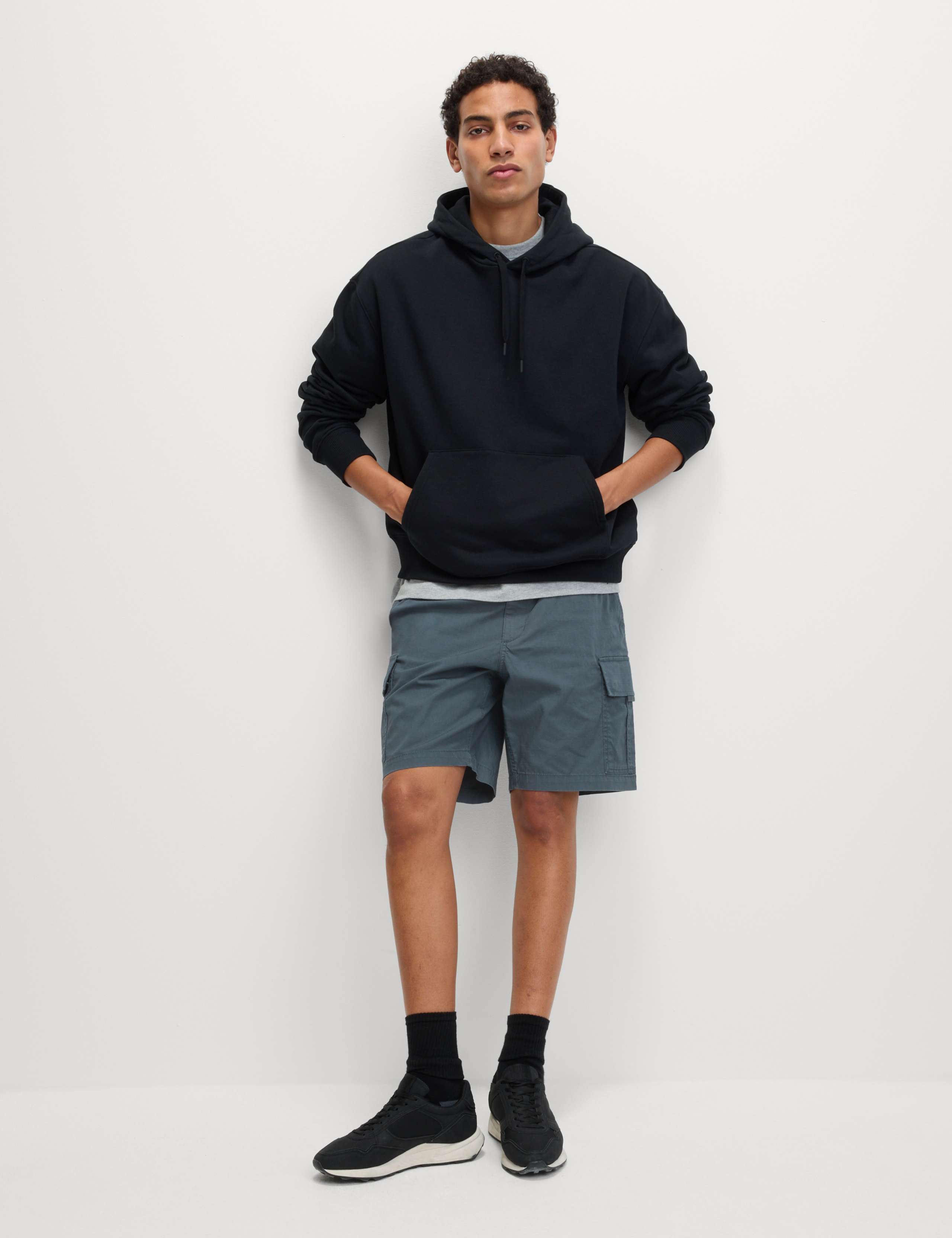 Elasticated Waist Ripstop Cargo Shorts 3 of 7