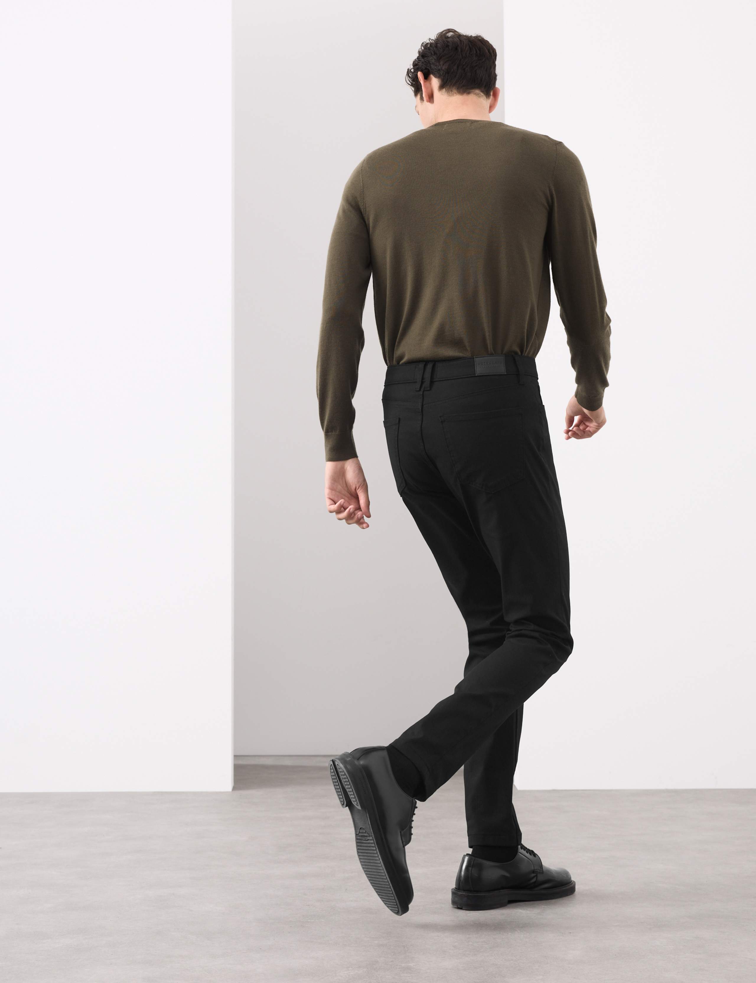 Slim Fit Performance Twill 5 Pocket Trousers 4 of 7