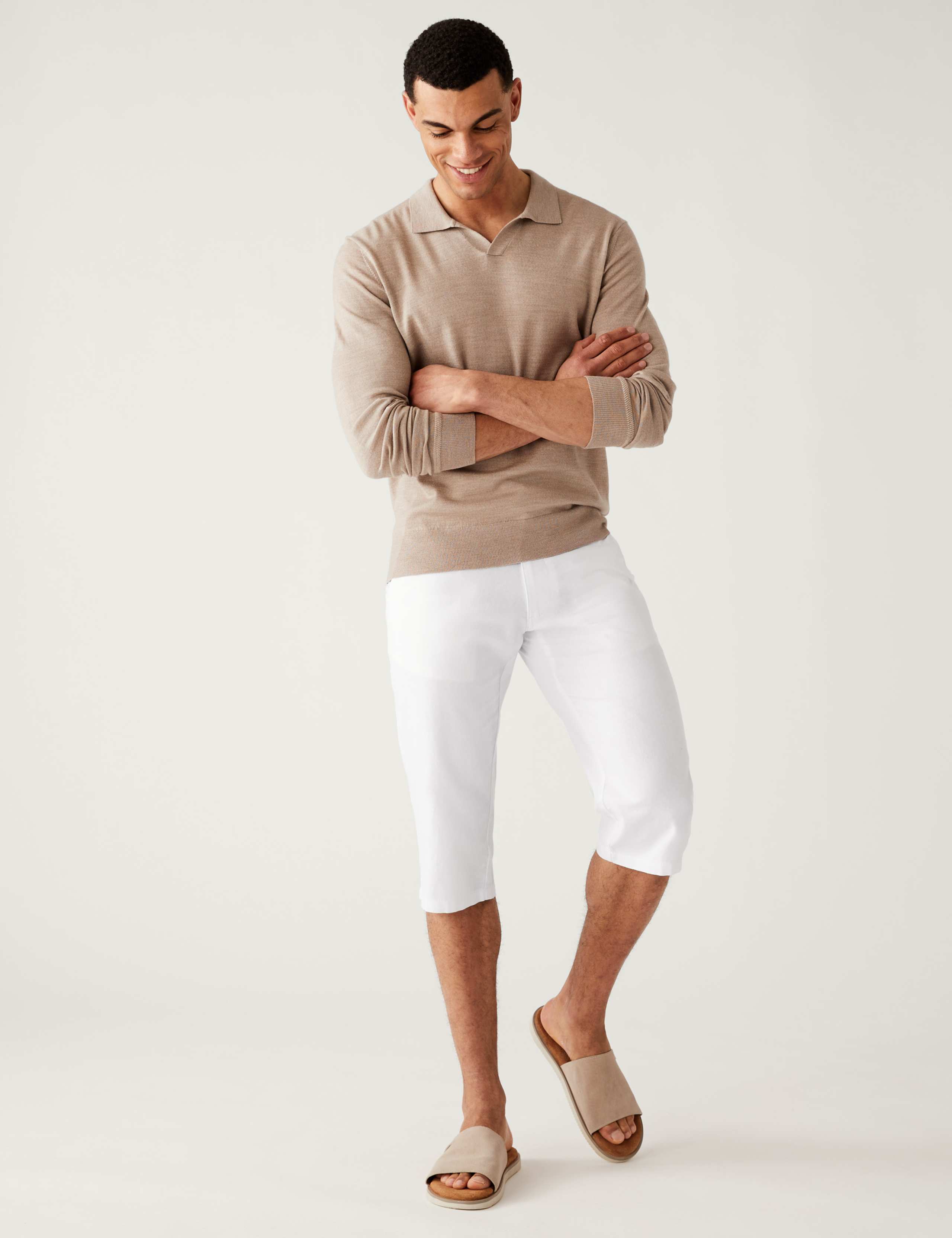 Linen Blend 3/4 Leg Shorts 3 of 5