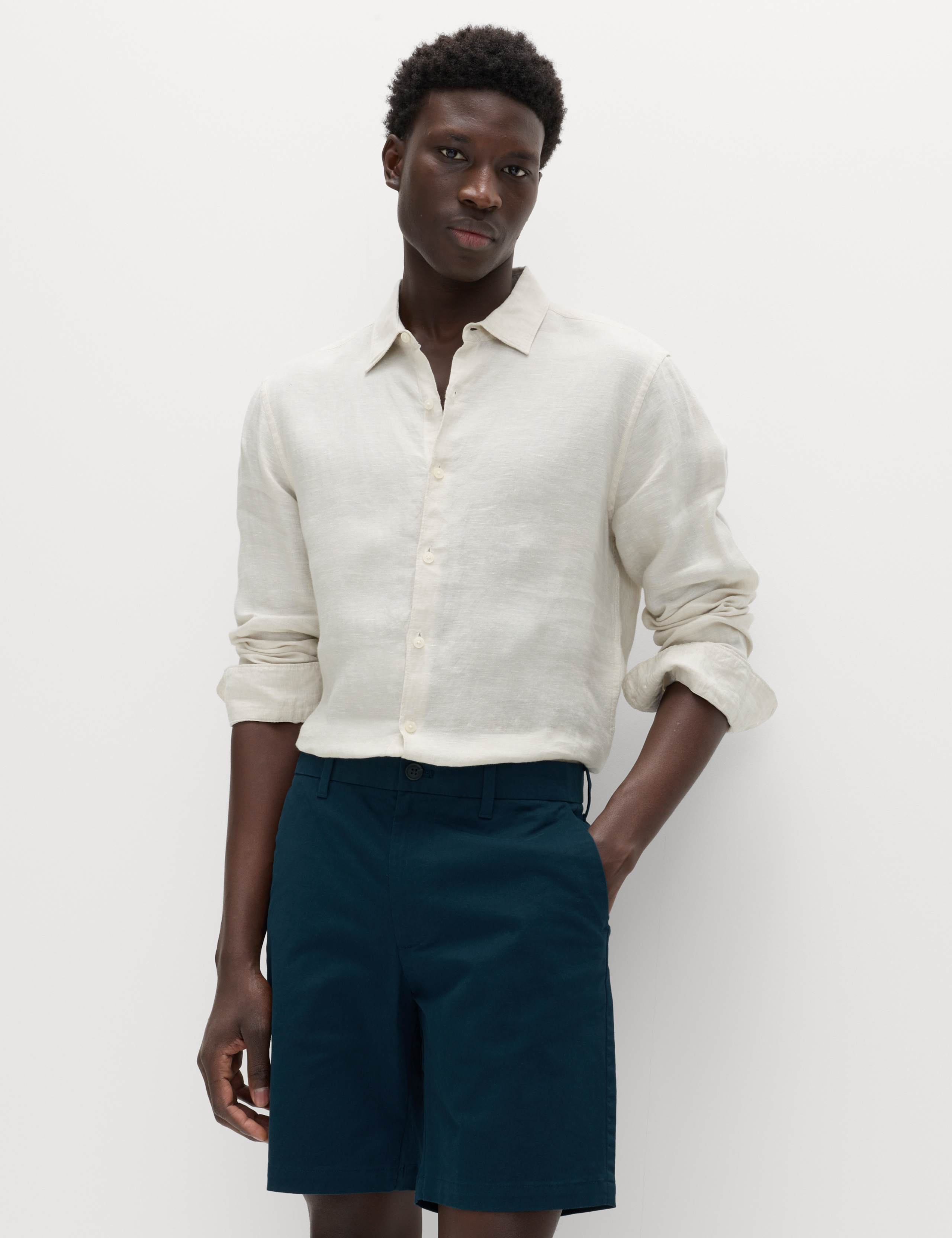 Regular Fit Stretch Chino Shorts 3 of 5