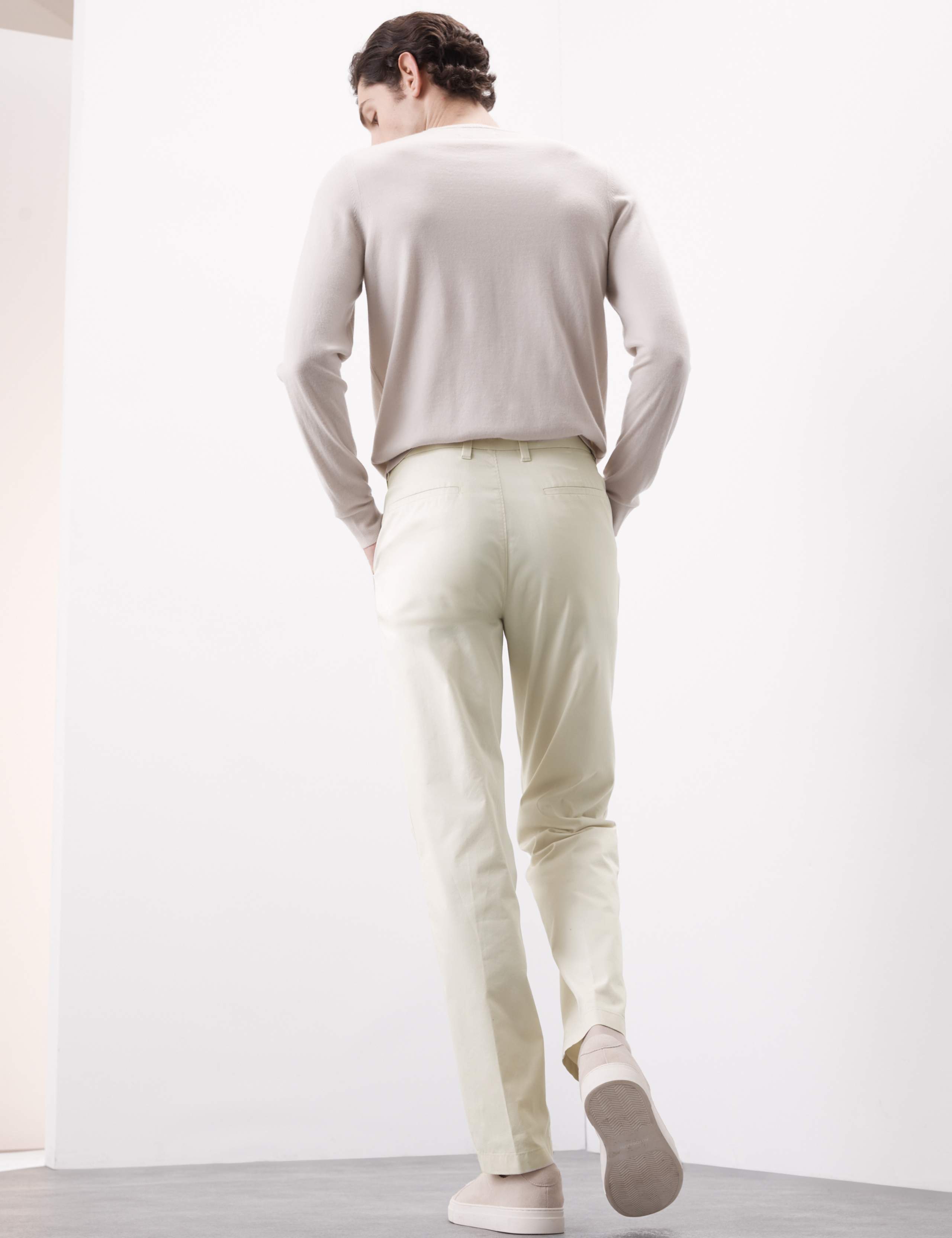 Regular Fit Super Lightweight Chinos 7 of 7