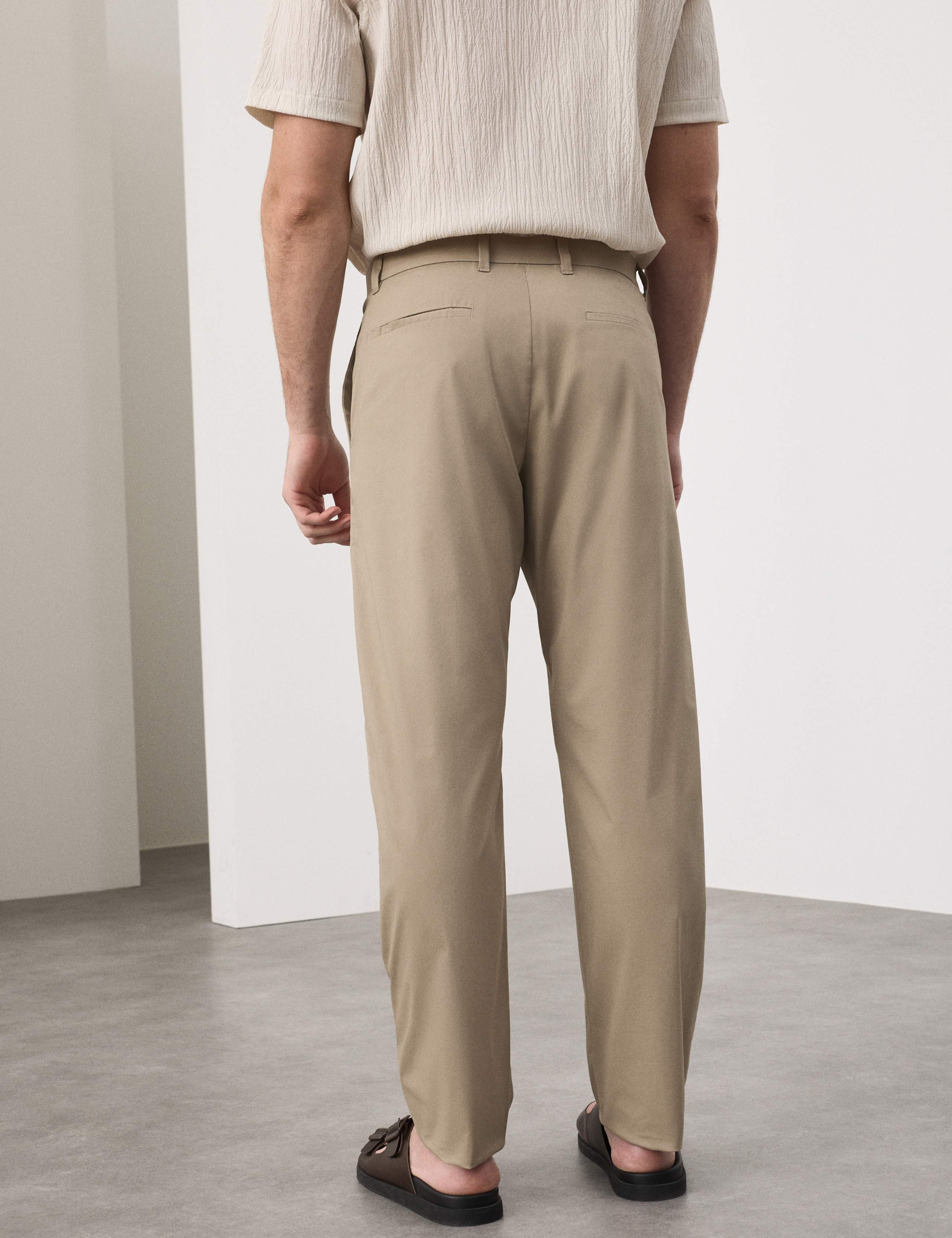 Regular Fit Super Lightweight Chinos 3 of 4