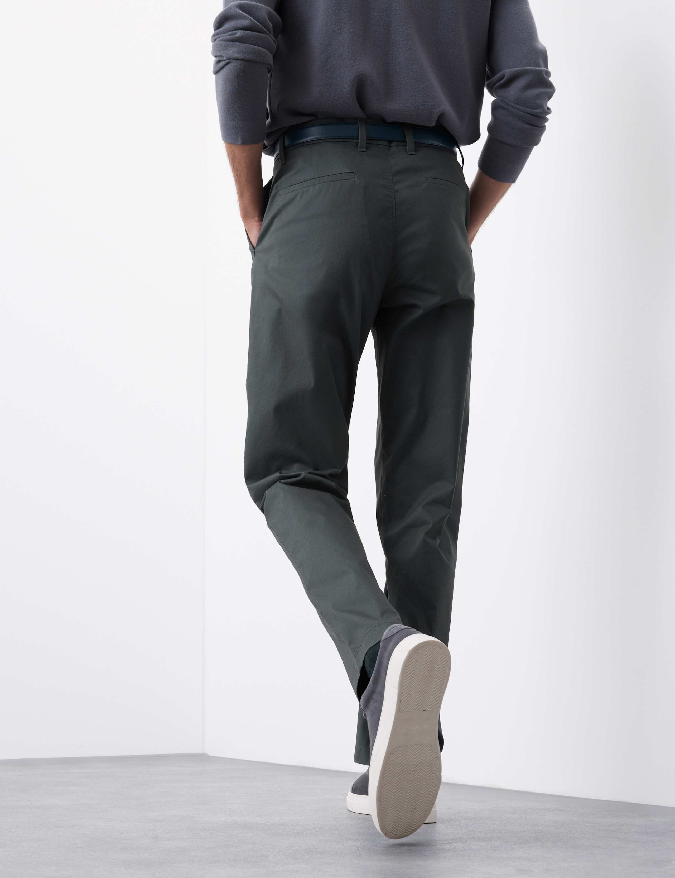 Loose Fit Super Lightweight Chinos 3 of 7