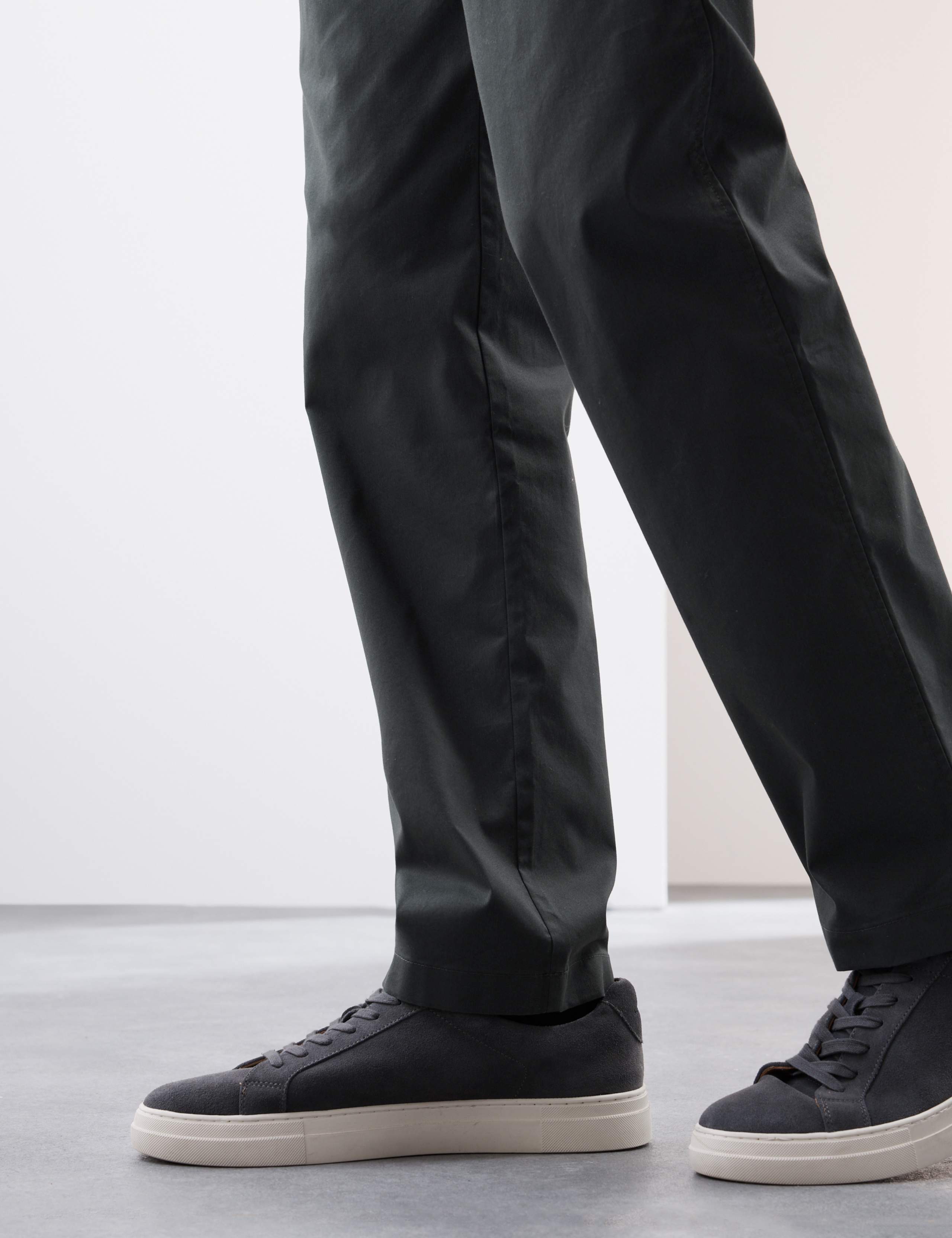 Loose Fit Super Lightweight Chinos 4 of 7