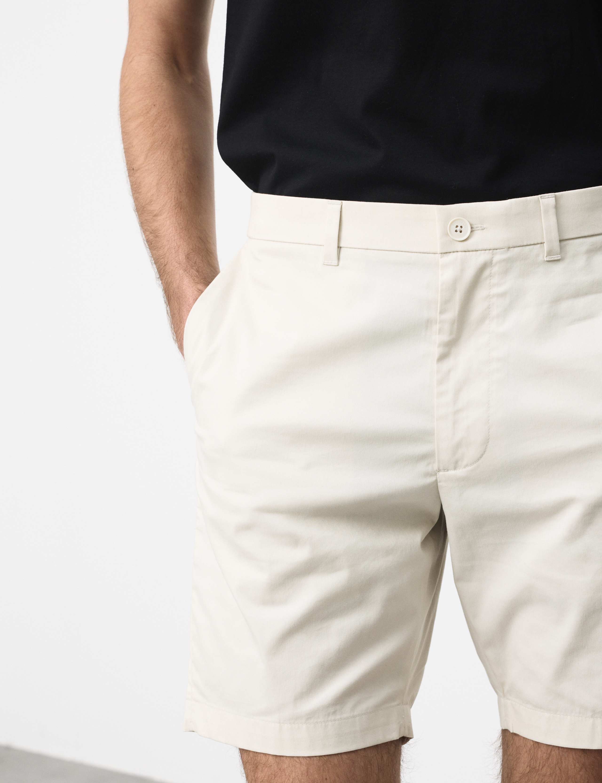 Regular Fit Super Lightweight Chino Shorts 4 of 5