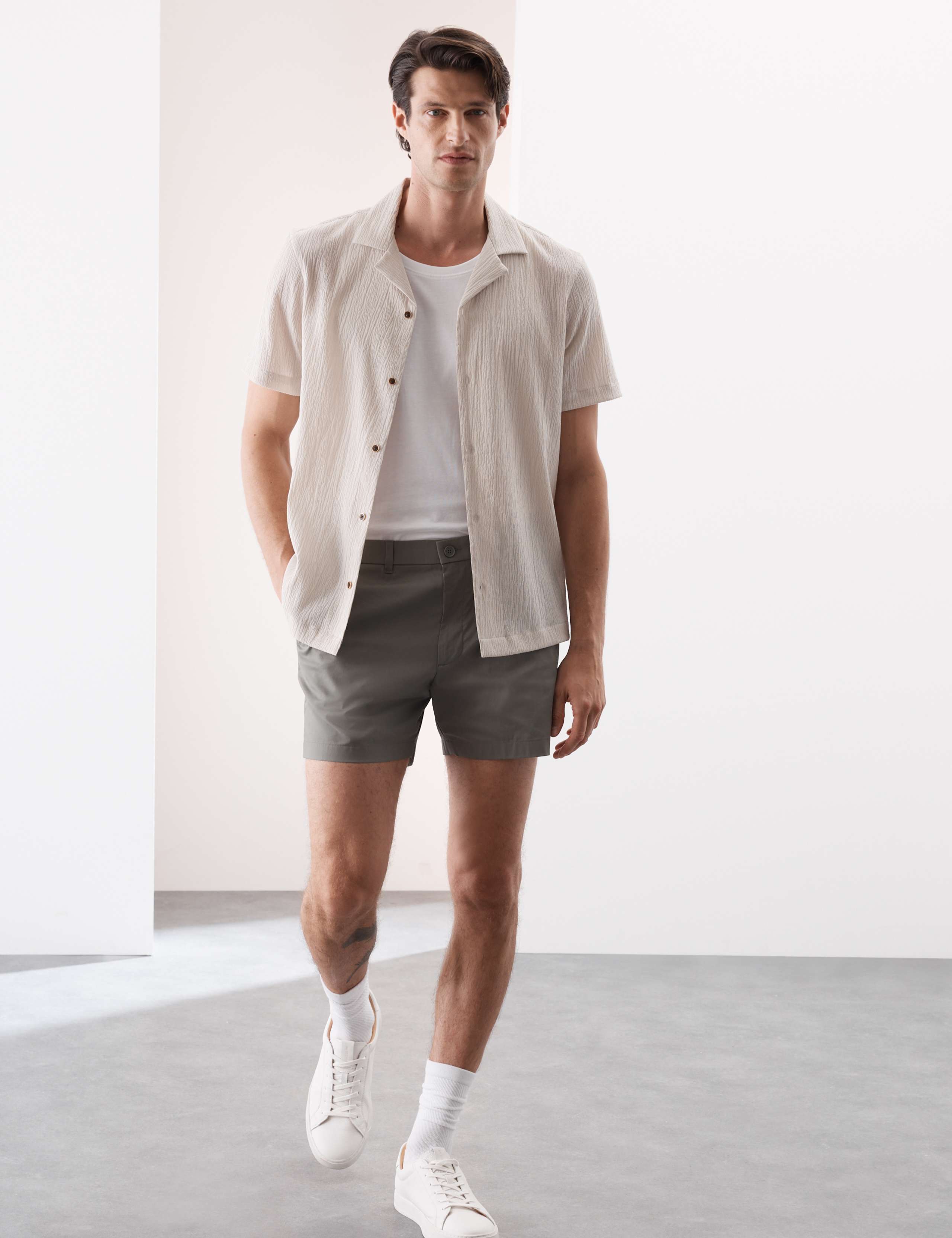 Slim Fit Super Lightweight Chino Shorts 3 of 7