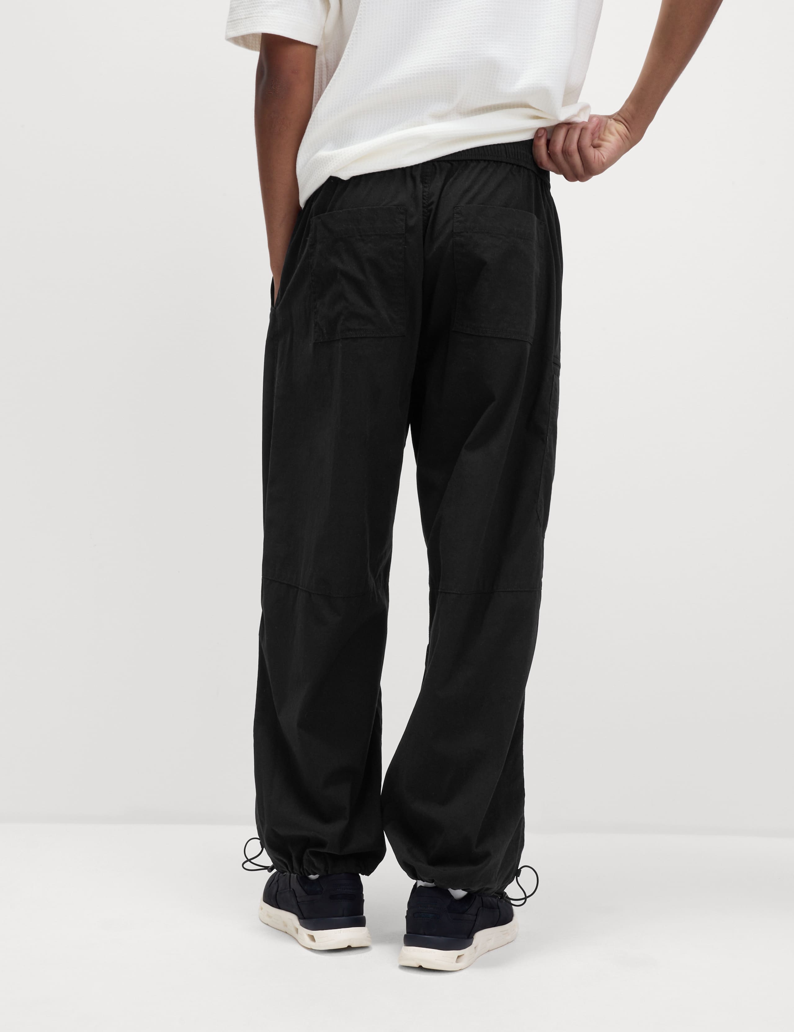 Loose Fit Parachute Cargo Trousers 5 of 6