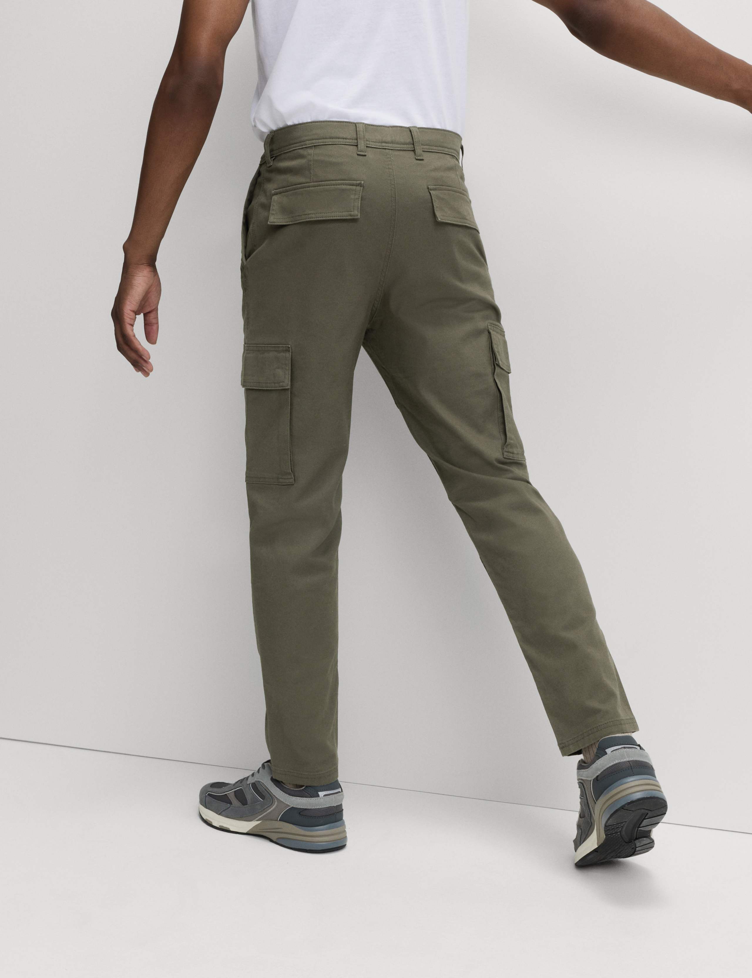 Tapered Fit Stretch Cargo Trousers 4 of 6