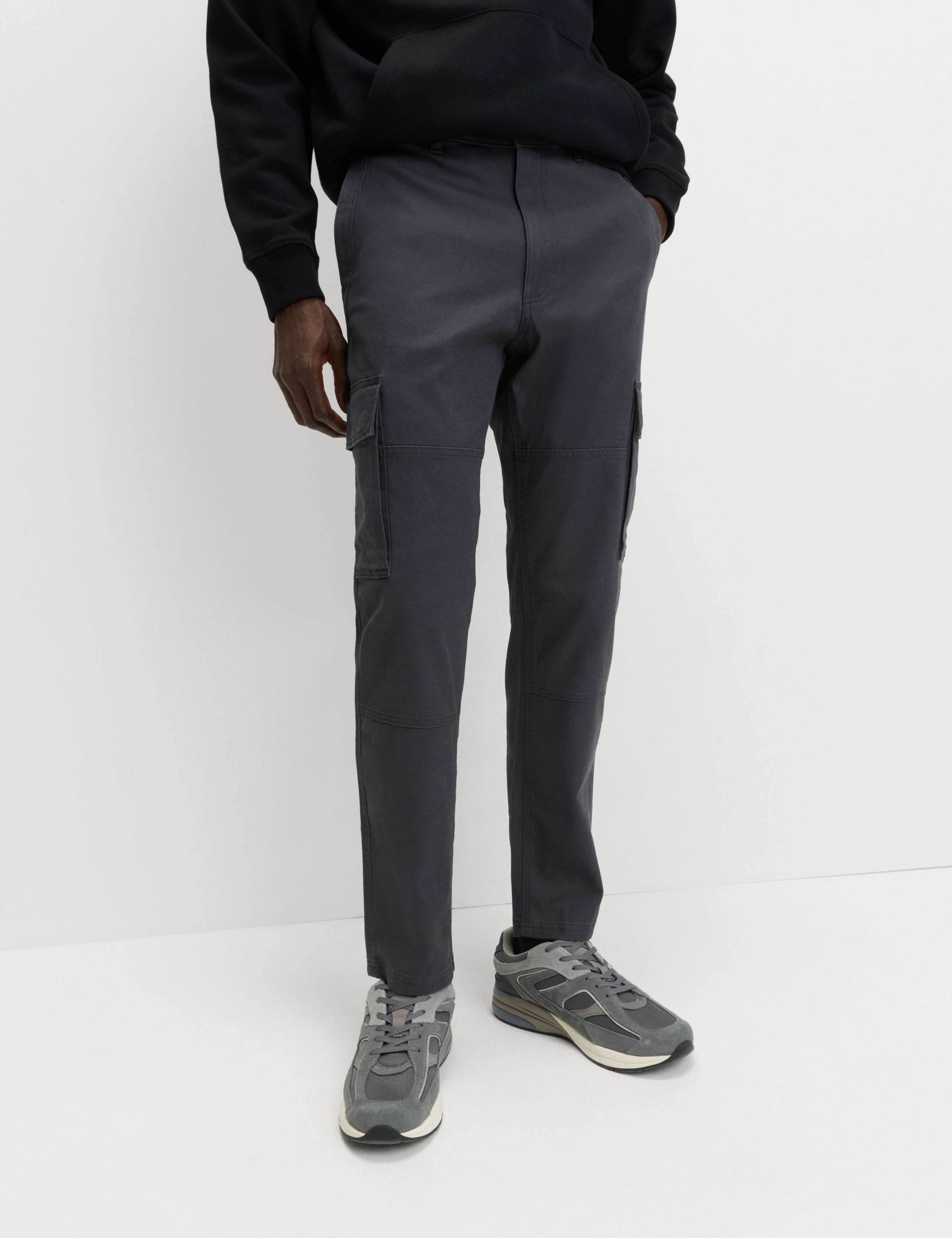 Tapered Fit Stretch Cargo Trousers 3 of 5