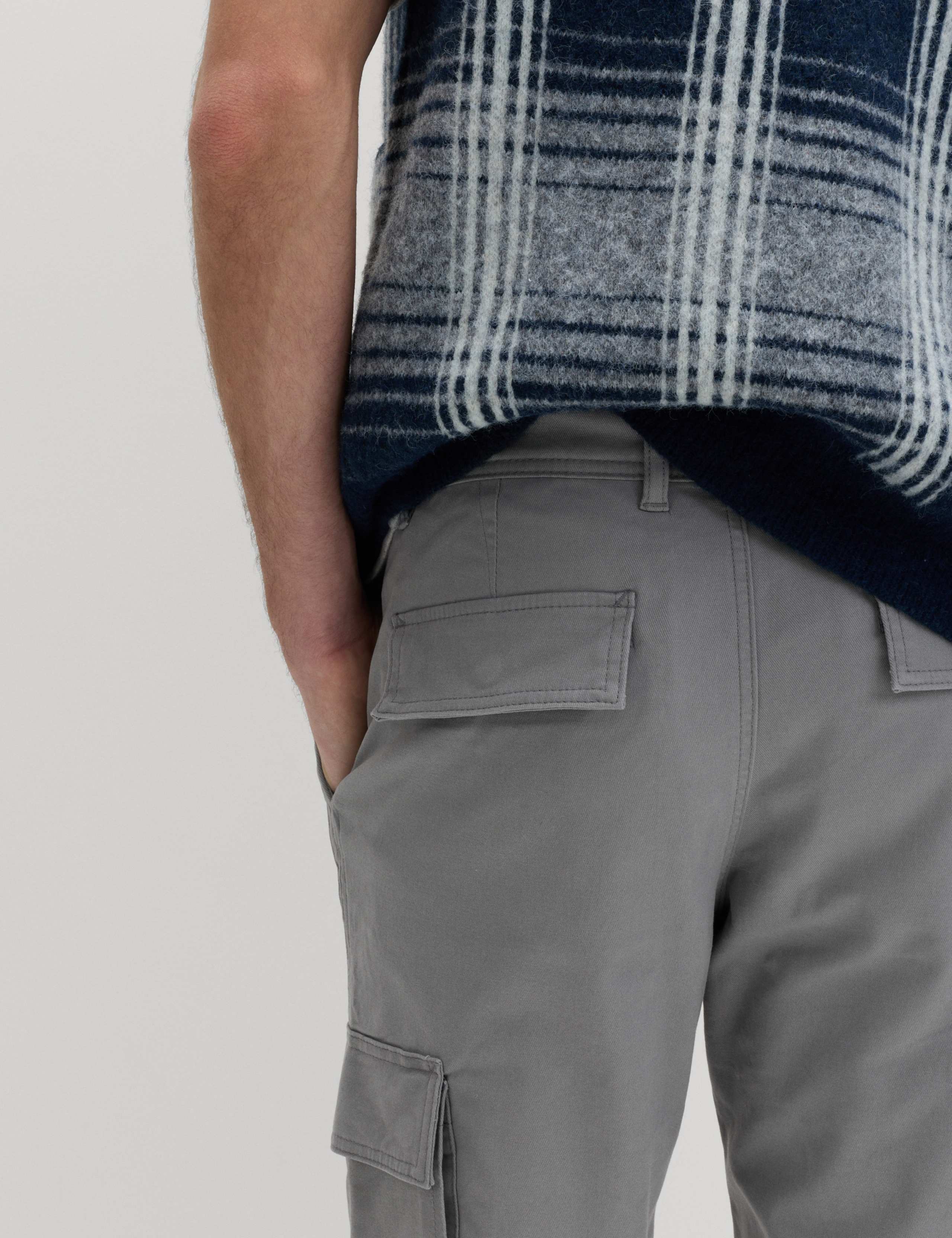 Tapered Fit Stretch Cargo Trousers 6 of 6