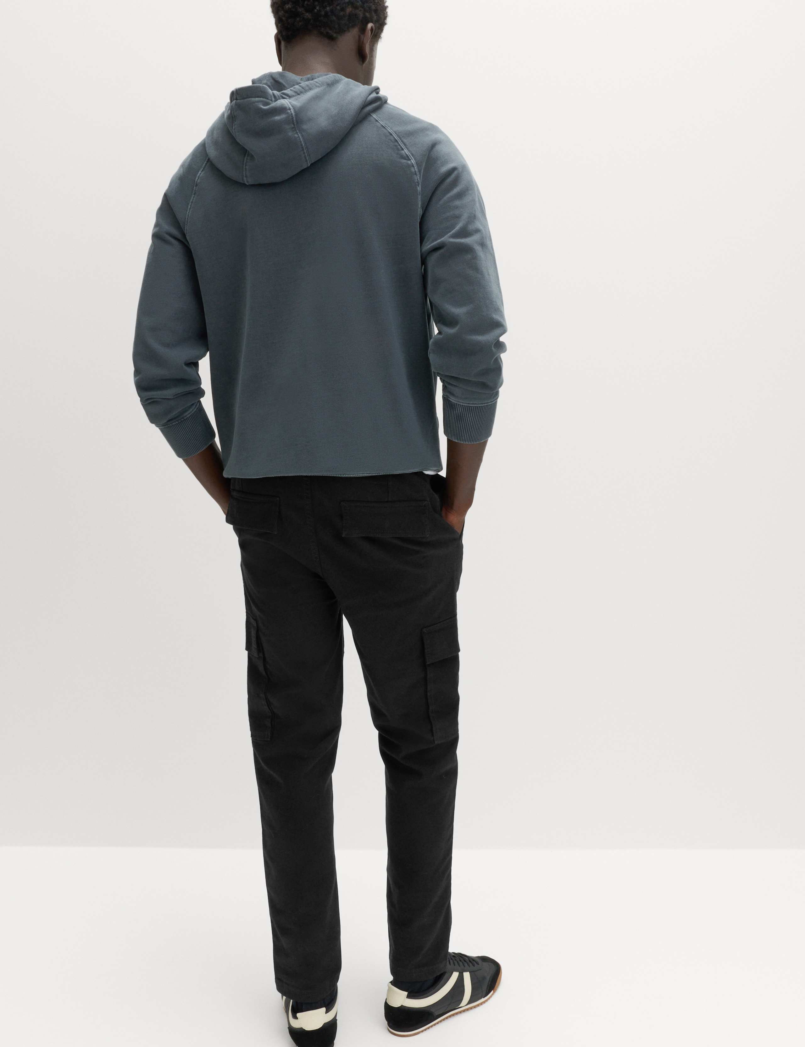 Tapered Fit Stretch Cargo Trousers 5 of 7