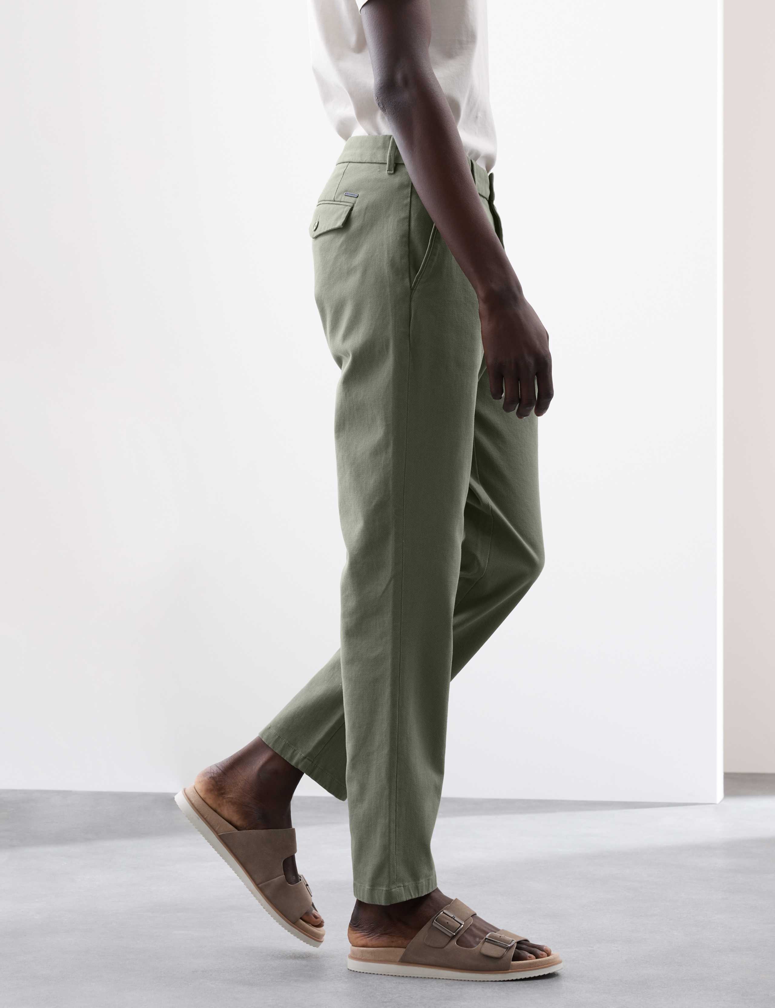 Regular Fit Textured Dobby Pleat Front Chinos 4 of 7