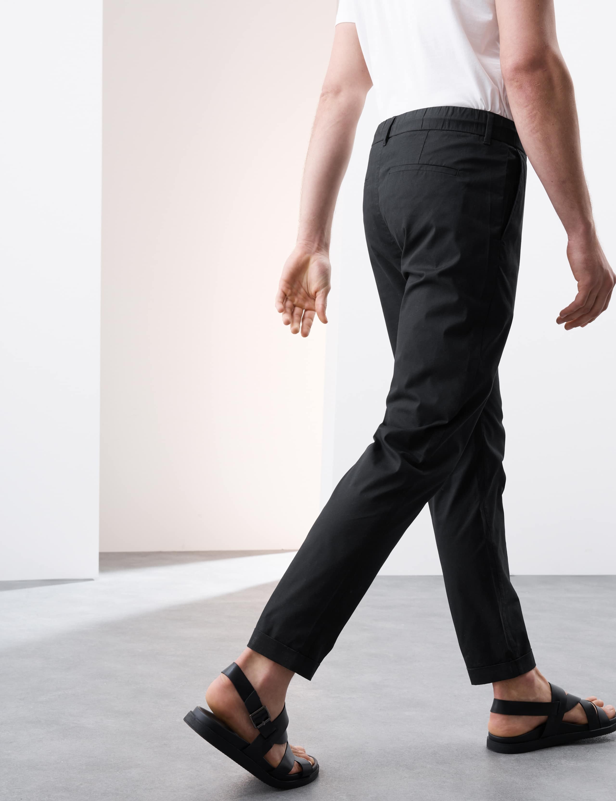Super Lightweight Tapered Fit Elasticated Waist Trousers 4 of 5