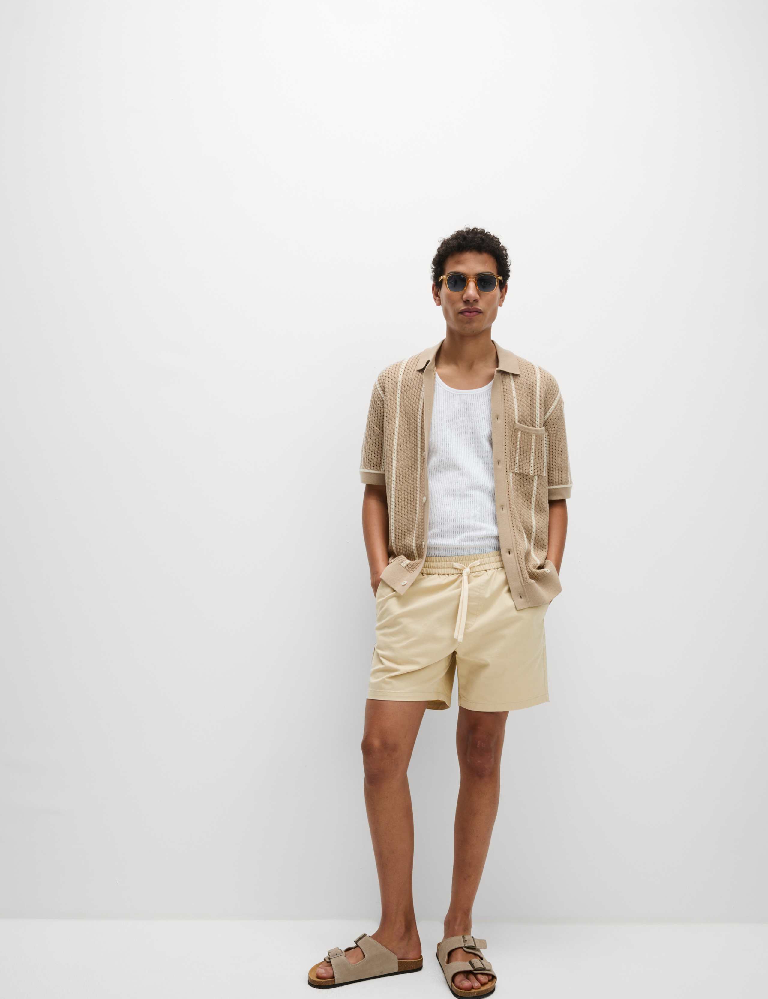 Elasticated Waist Shorter Shorts 3 of 5