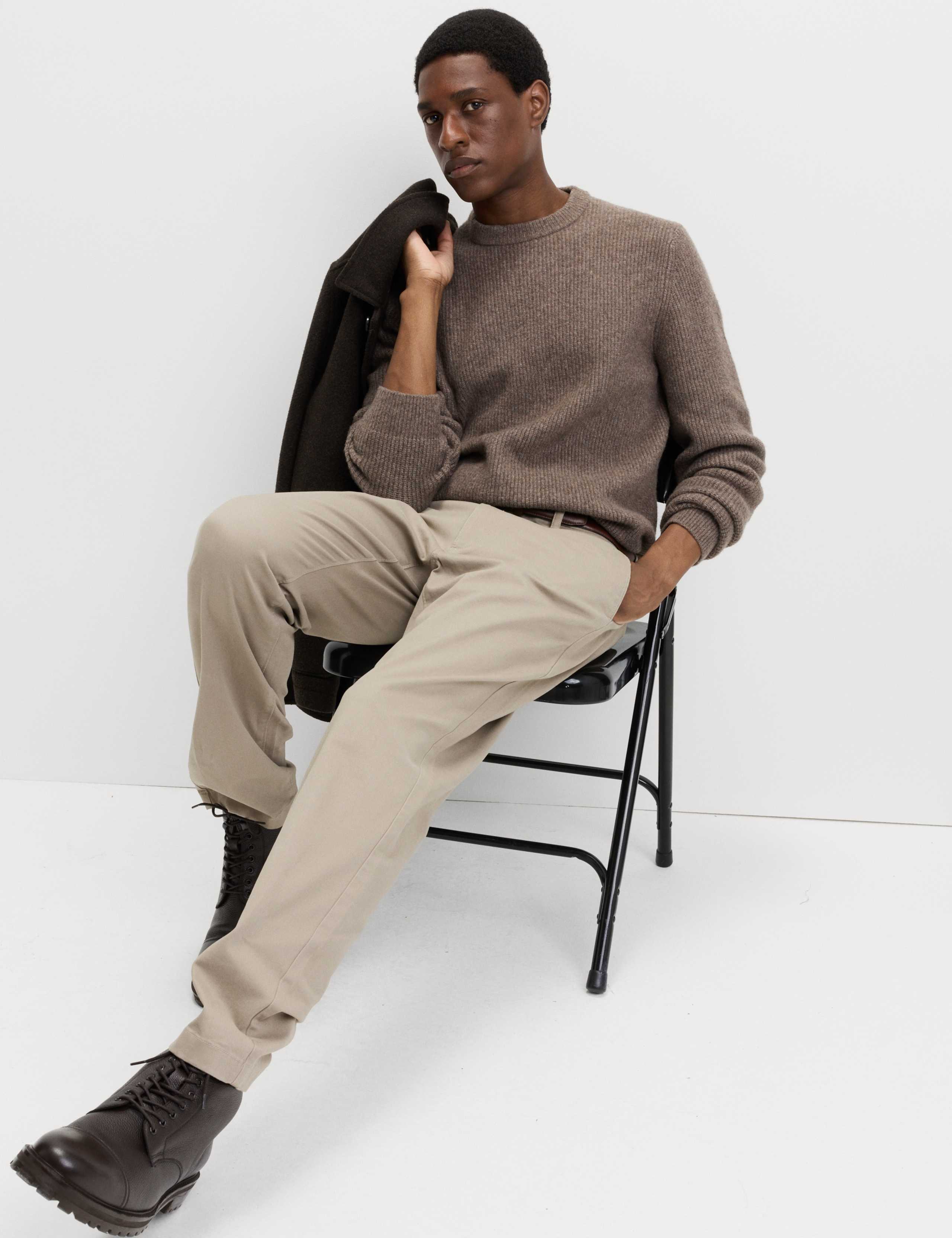 Regular Fit Cotton Rich Stretch Chinos 6 of 6