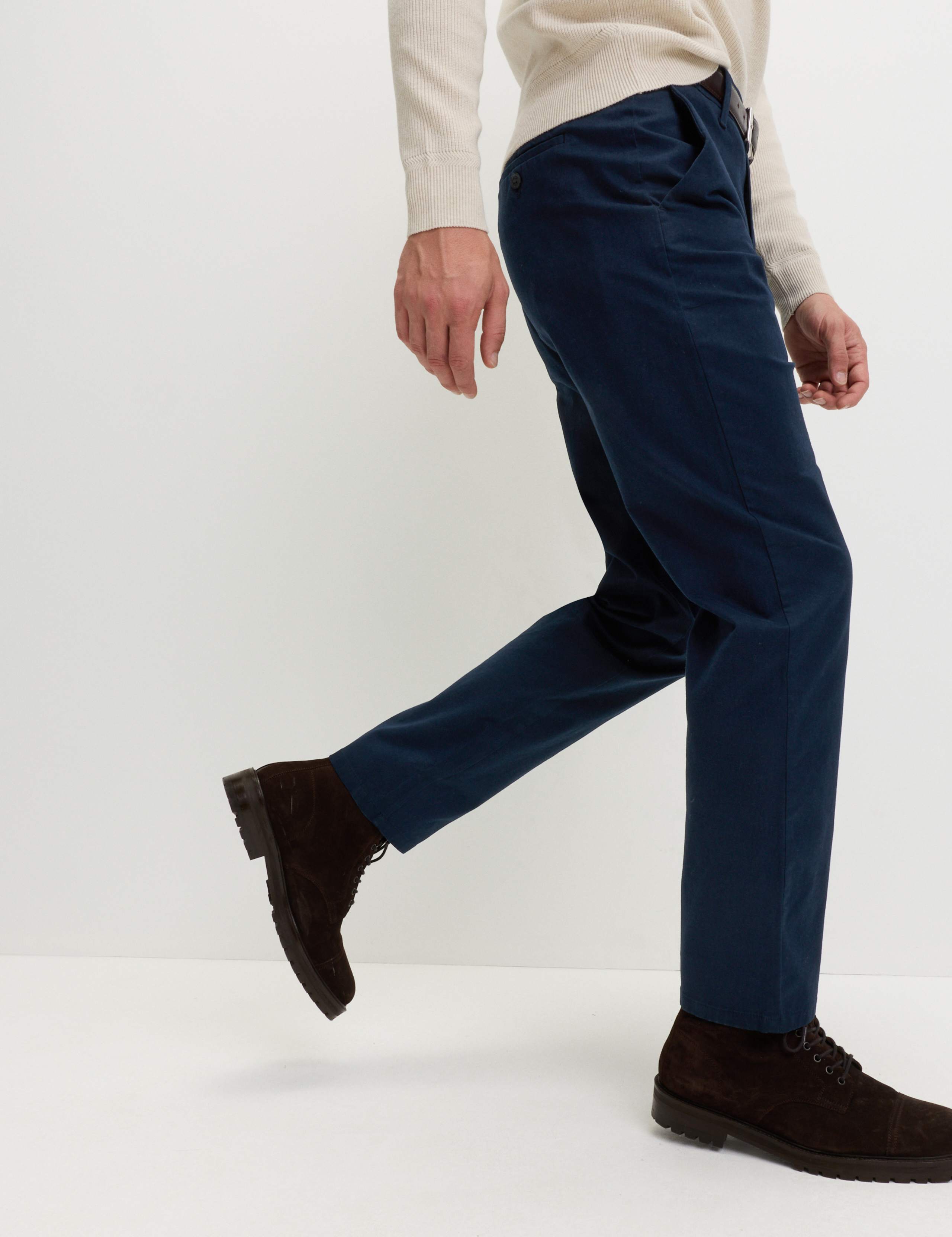 2pk Regular Fit Stretch Chinos 2 of 5