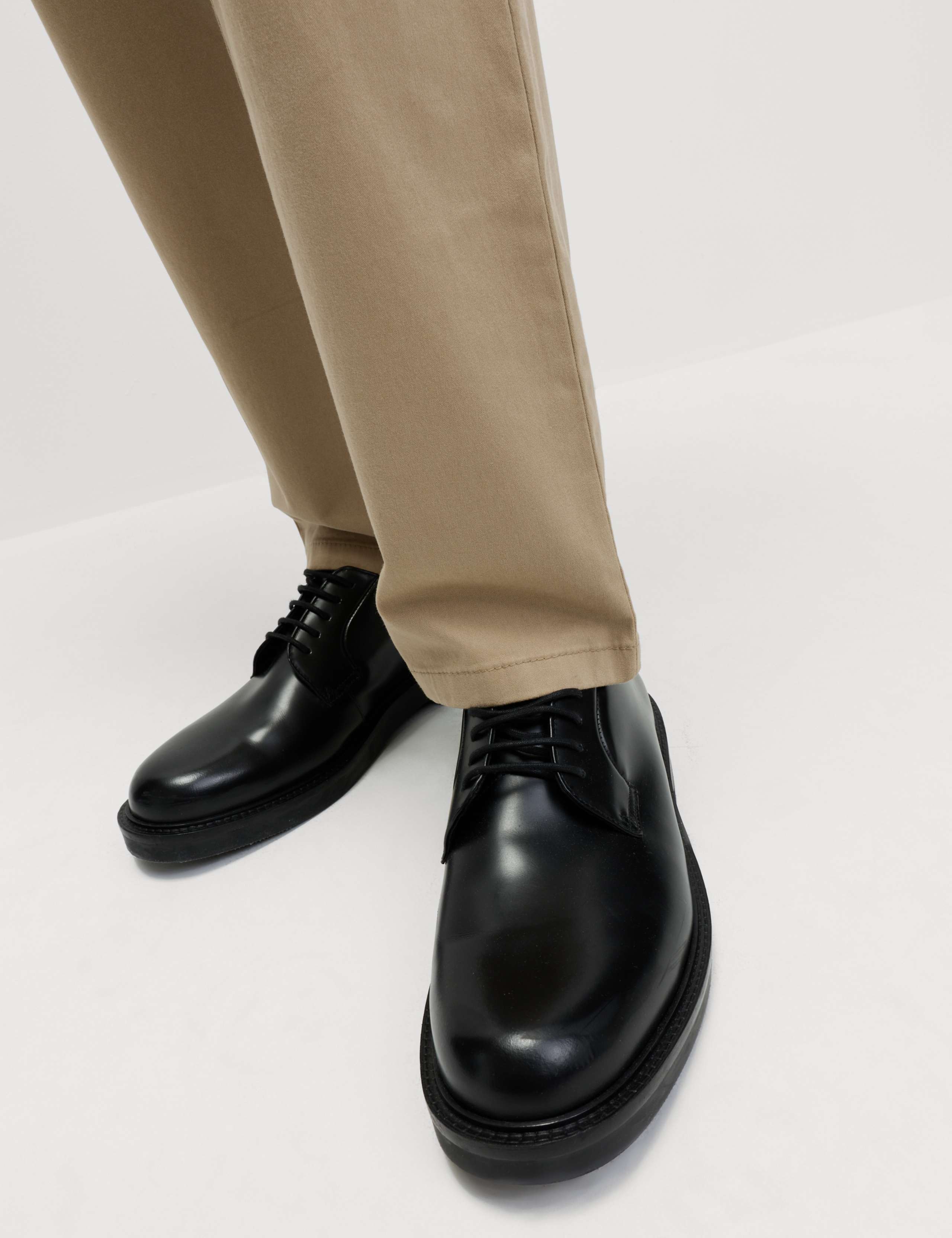 Regular Fit Stretch Chinos 4 of 7