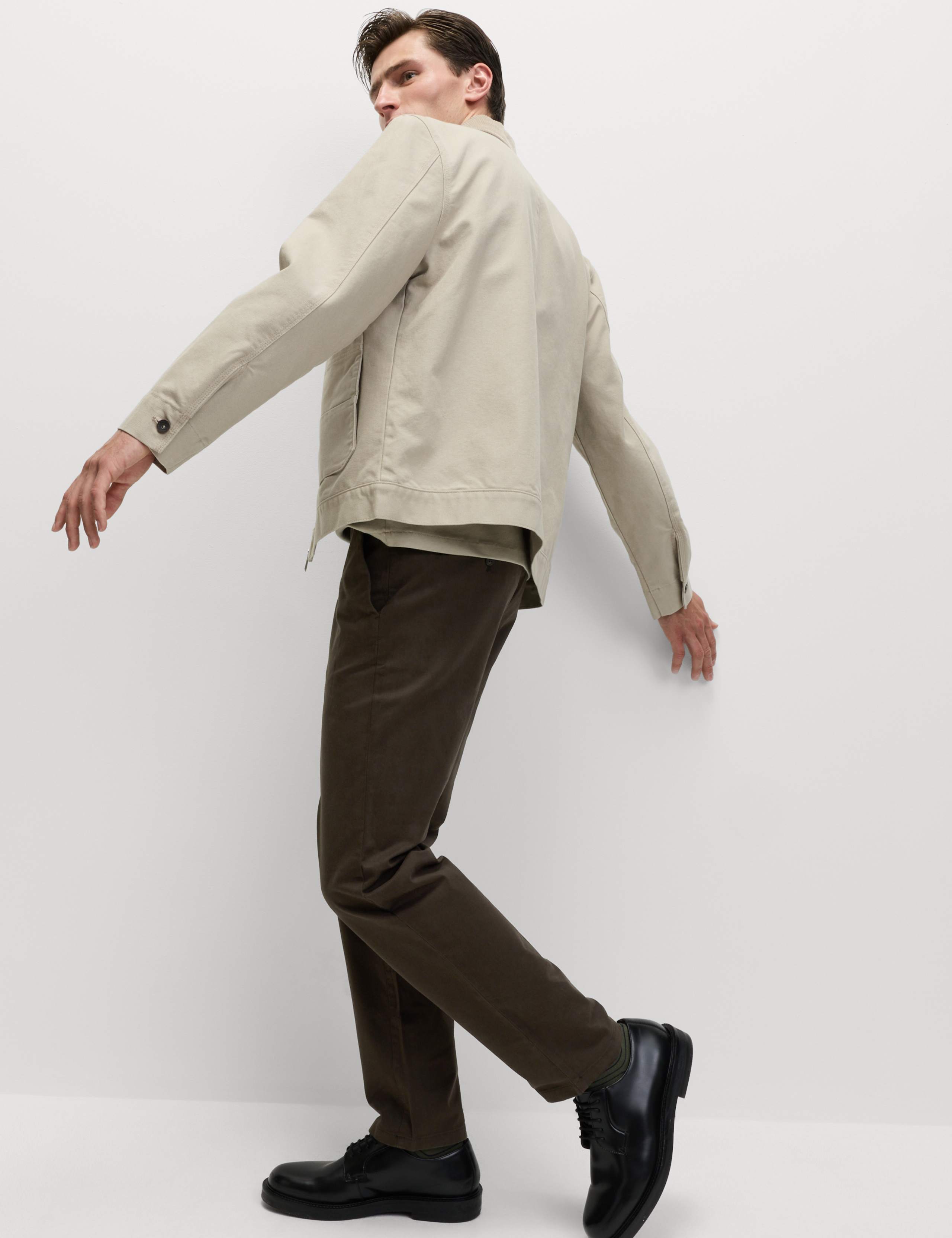 Regular Fit Stretch Chinos 4 of 6