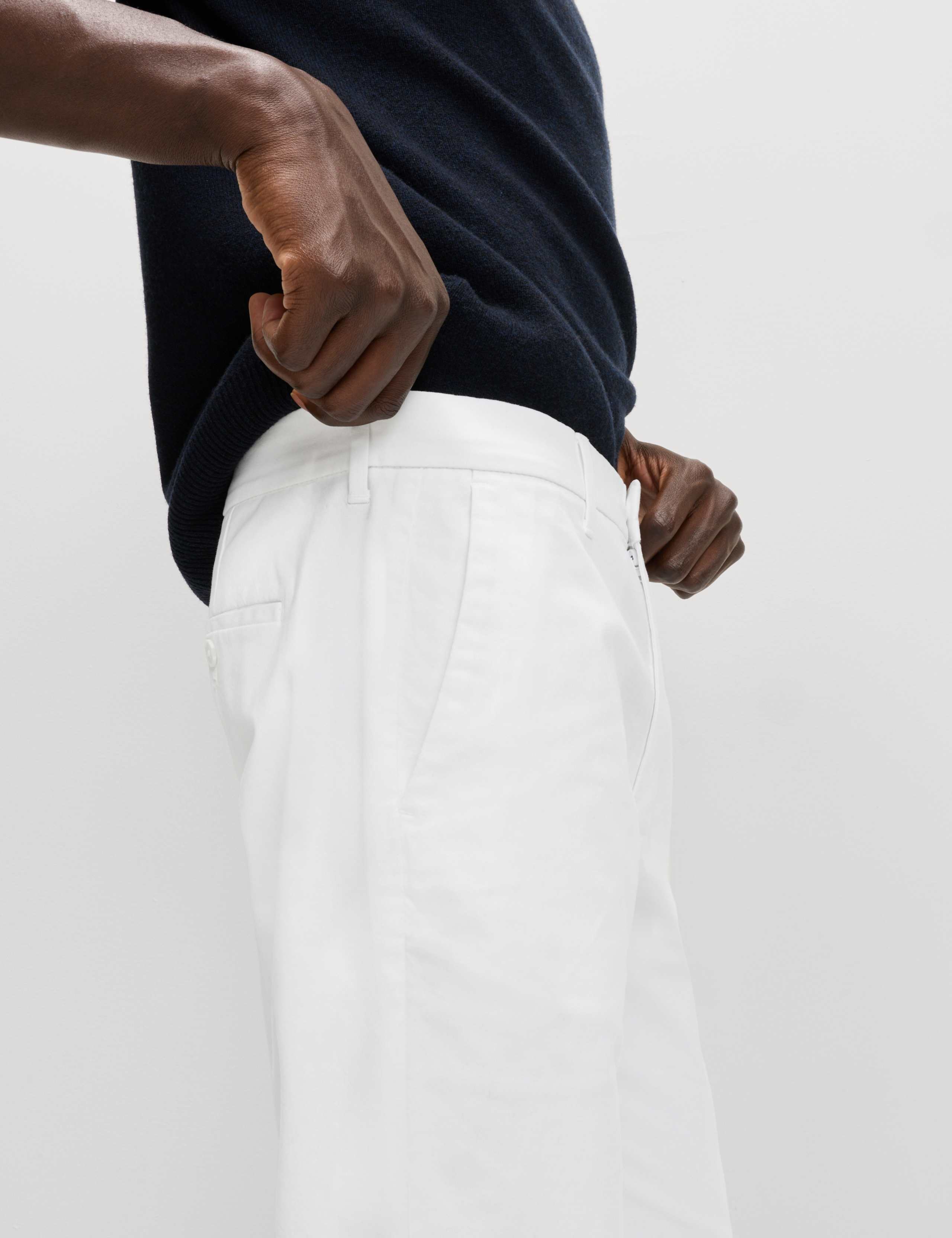 Regular Fit Stretch Chinos 4 of 5