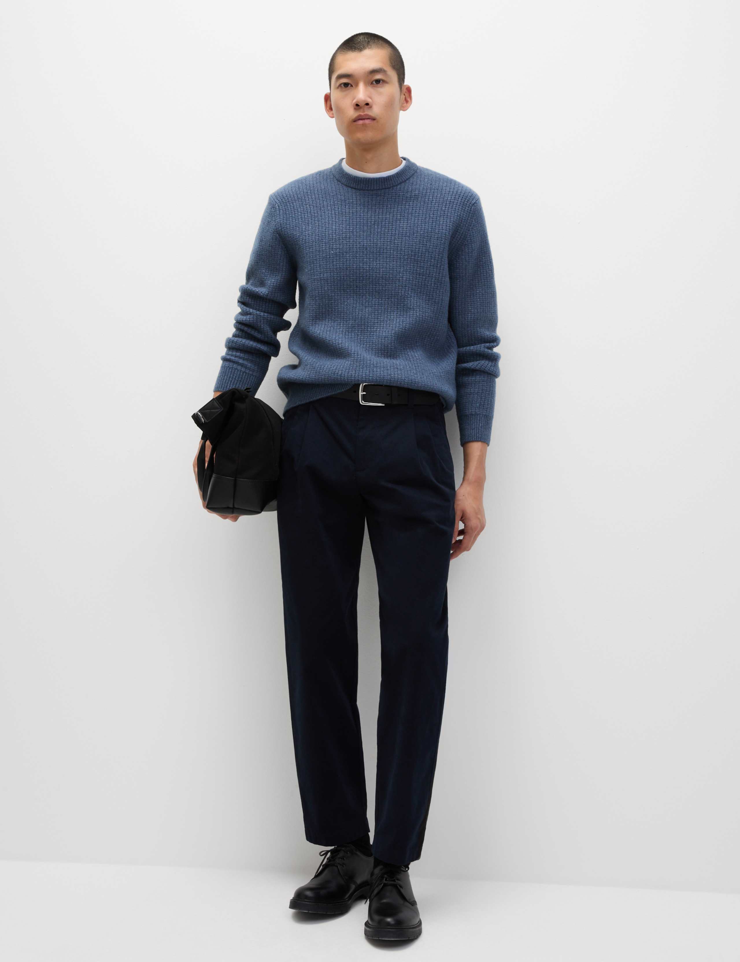 Tapered Fit Twin Pleat Stretch Chinos 3 of 5