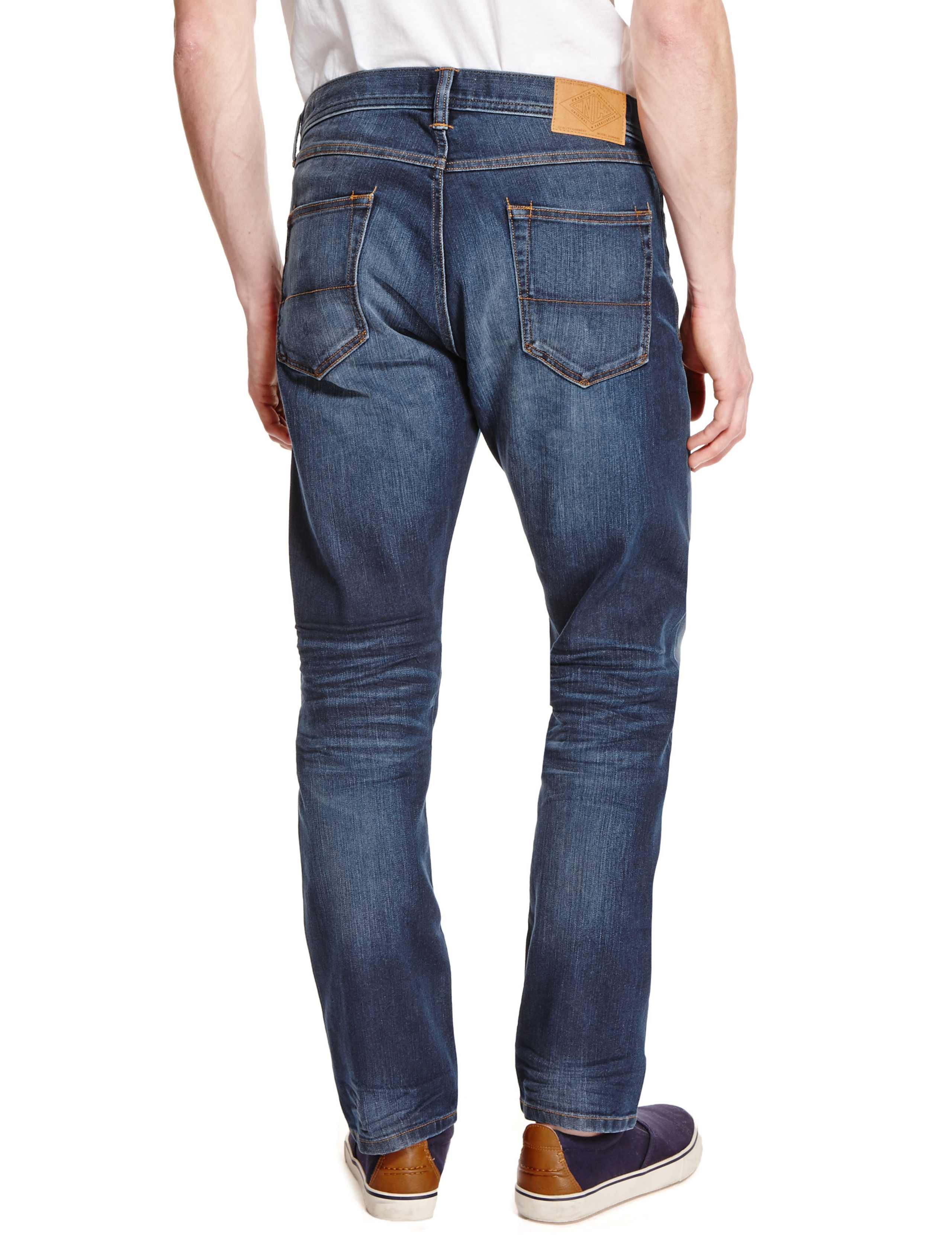 Relaxed Fit Stretch Jeans 3 of 4