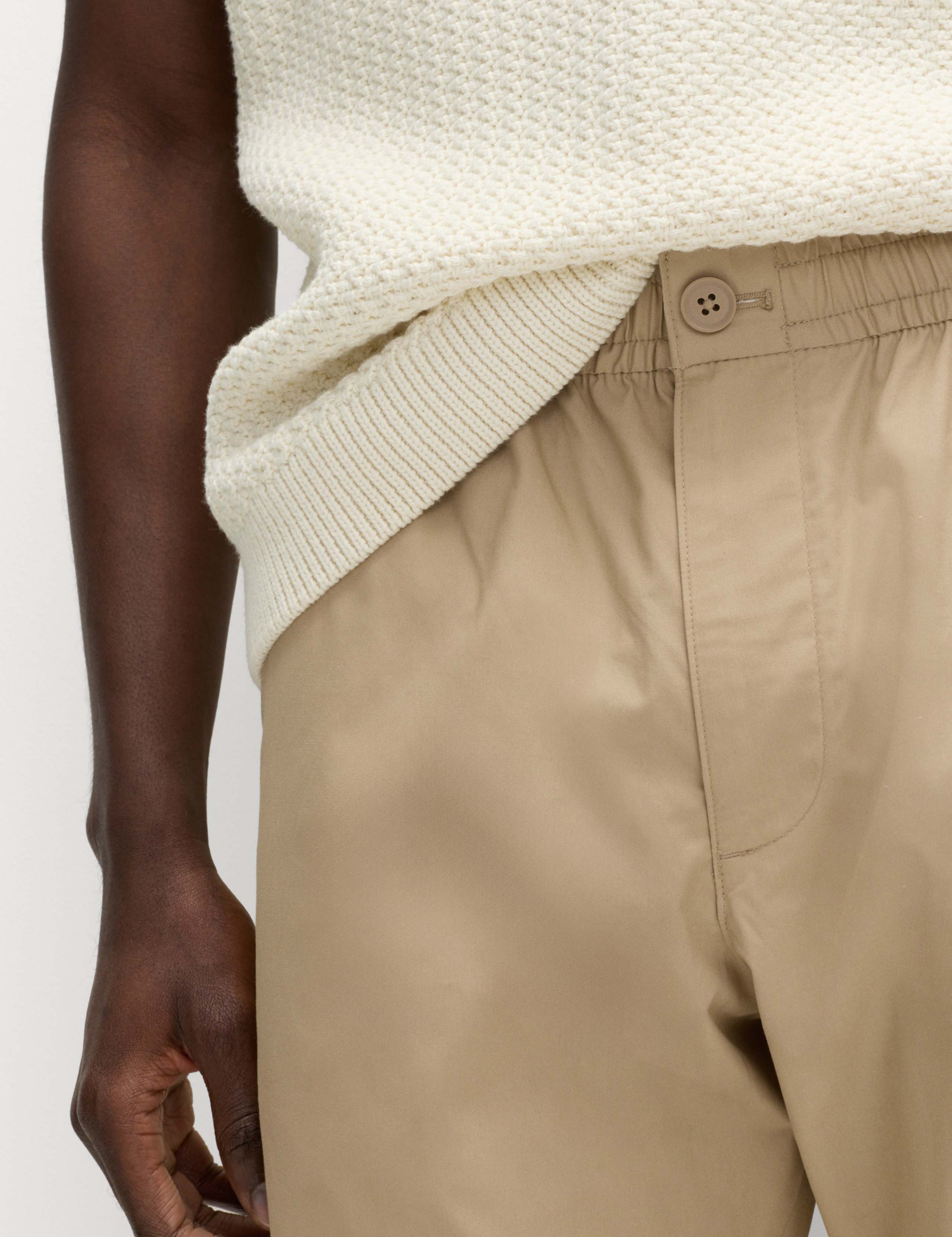 Loose Tapered Fit Lightweight Trousers 3 of 7