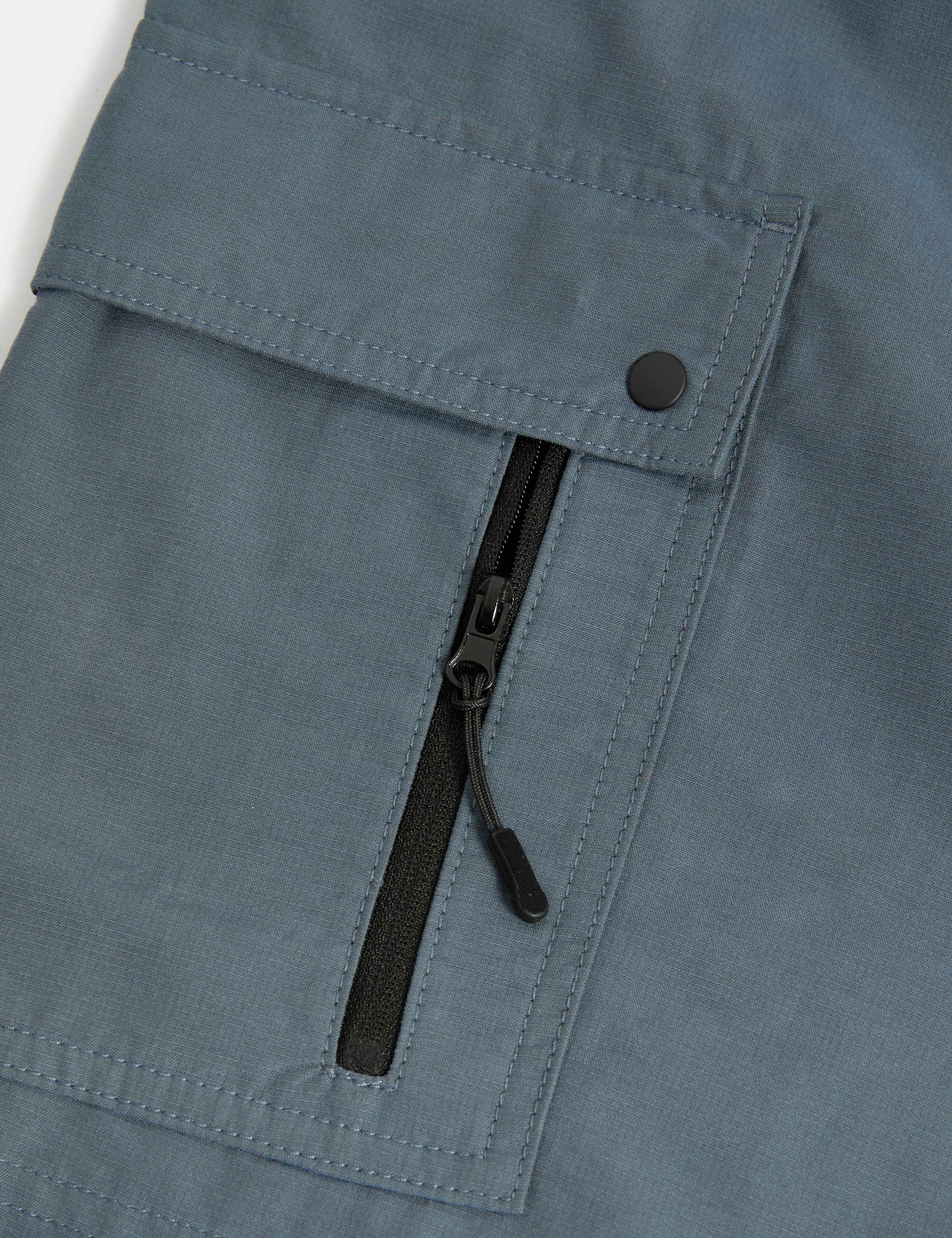 Ripstop Textured Trekking Shorts with Stormwear™ 6 of 6
