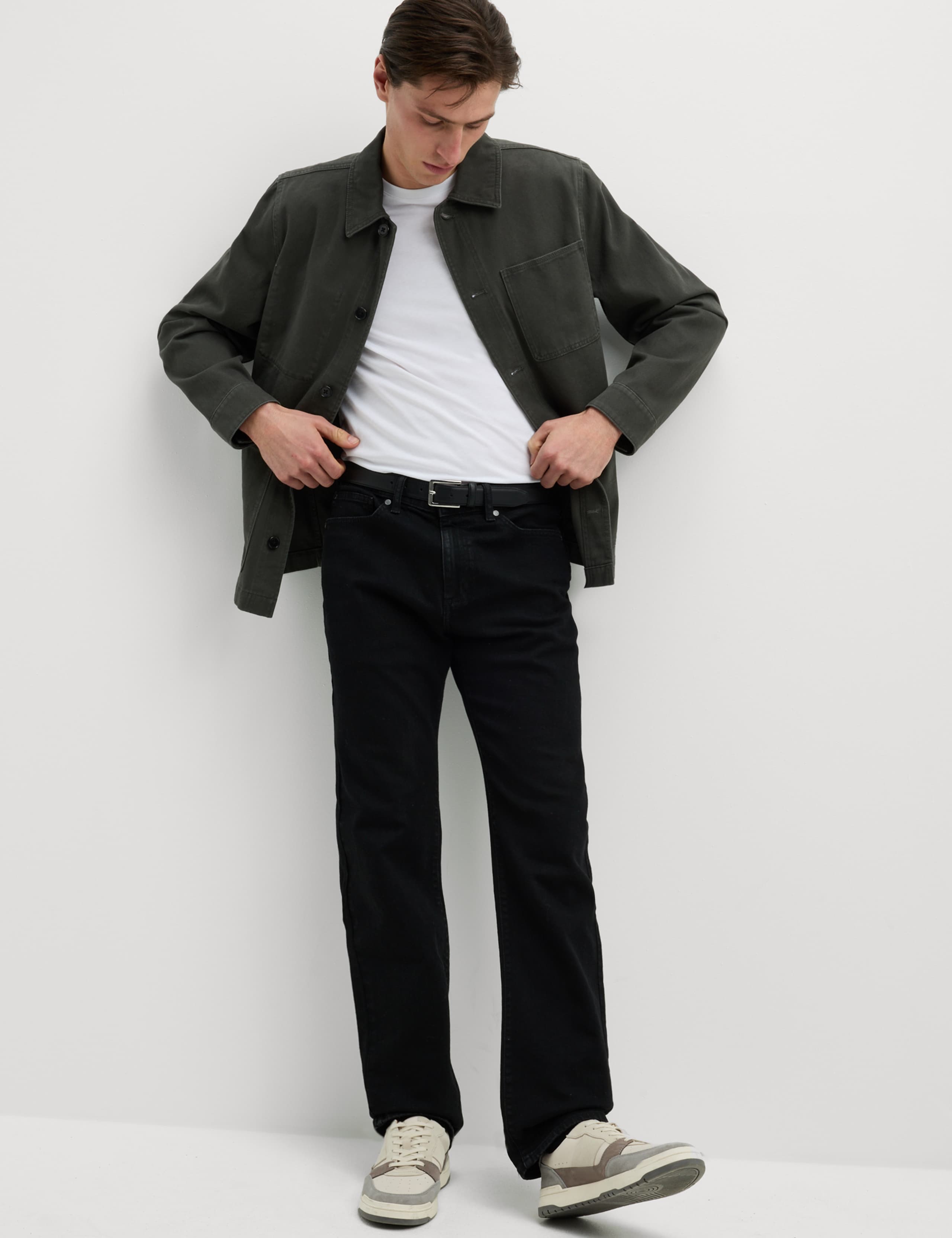 Straight Fit Jeans with Stormwear™ 5 of 7