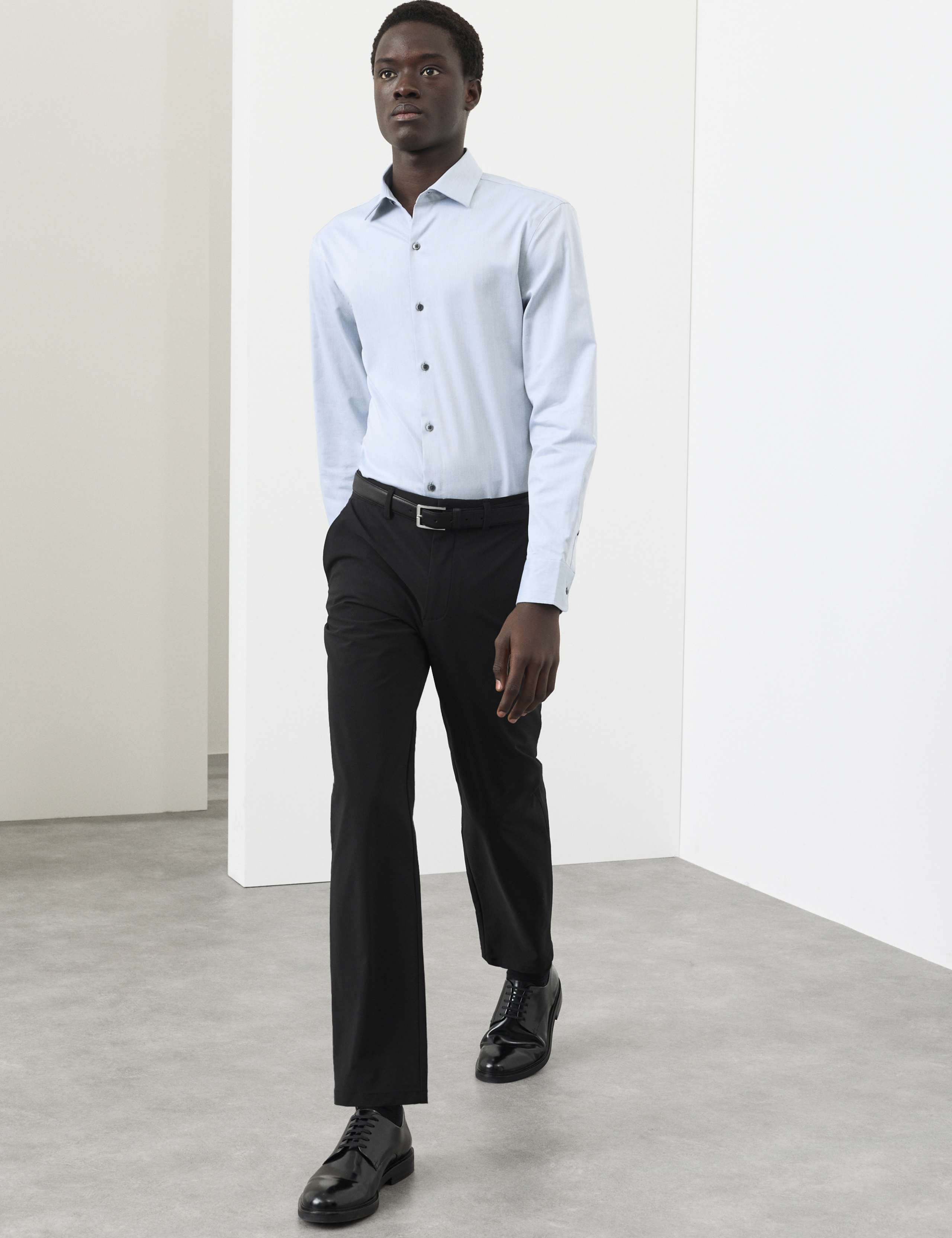 Performance Straight Fit Technical Trousers 5 of 6