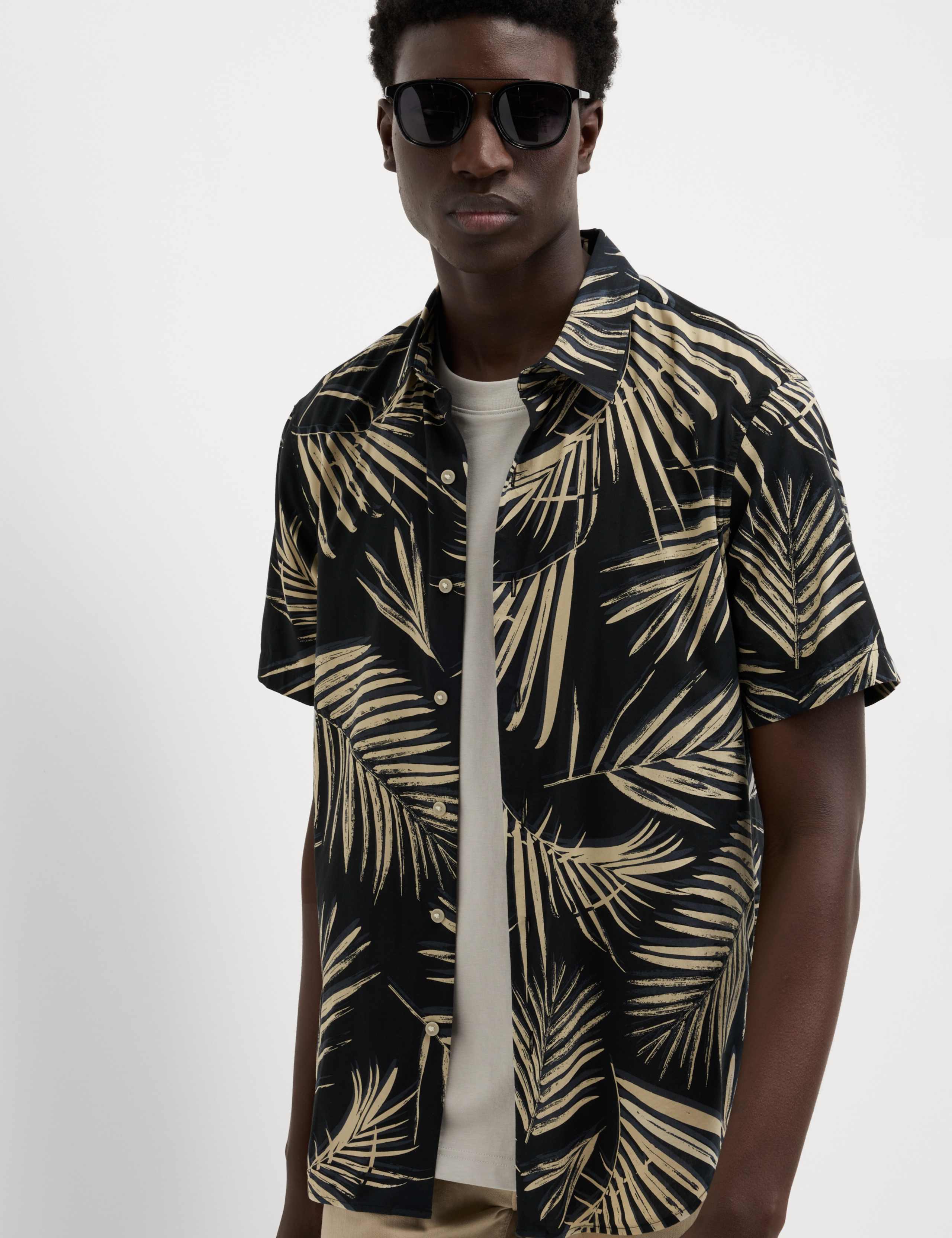 Regular Fit Cotton Blend Short Sleeve Shirt 6 of 6