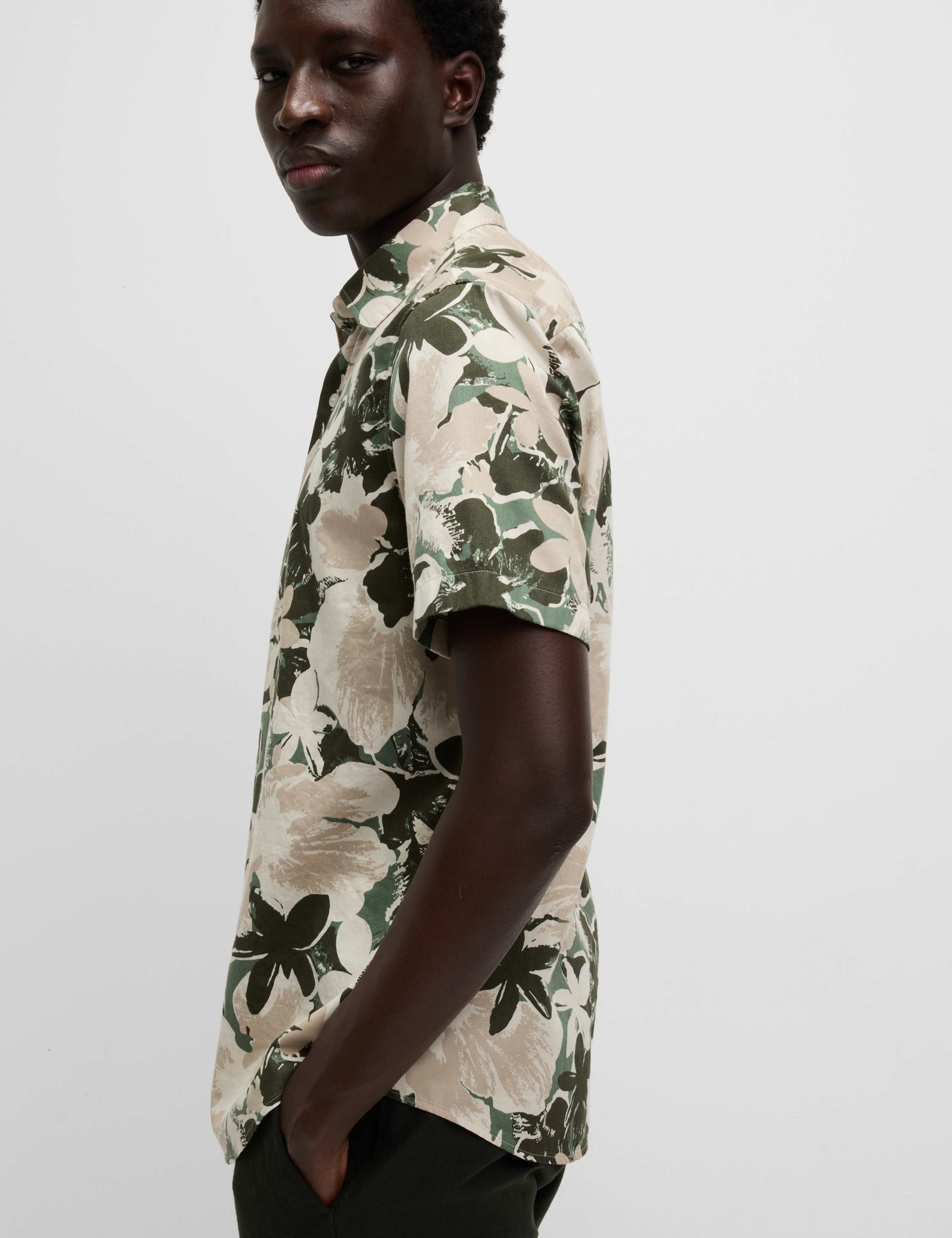 Pure Cotton Hawaiian Shirt 6 of 6