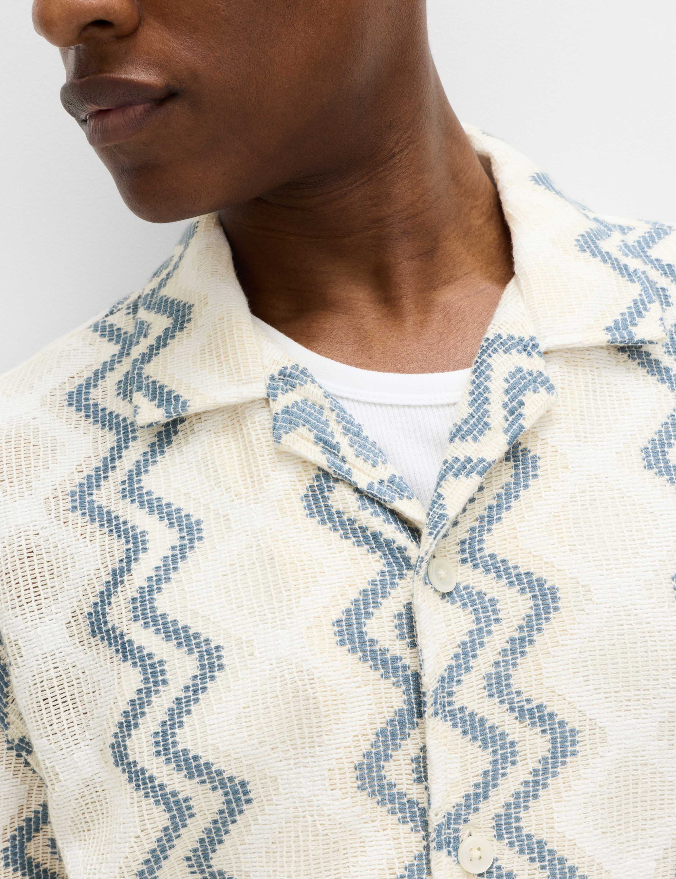 Relaxed Fit Cotton Blend Short Sleeve Shirt 3 of 5