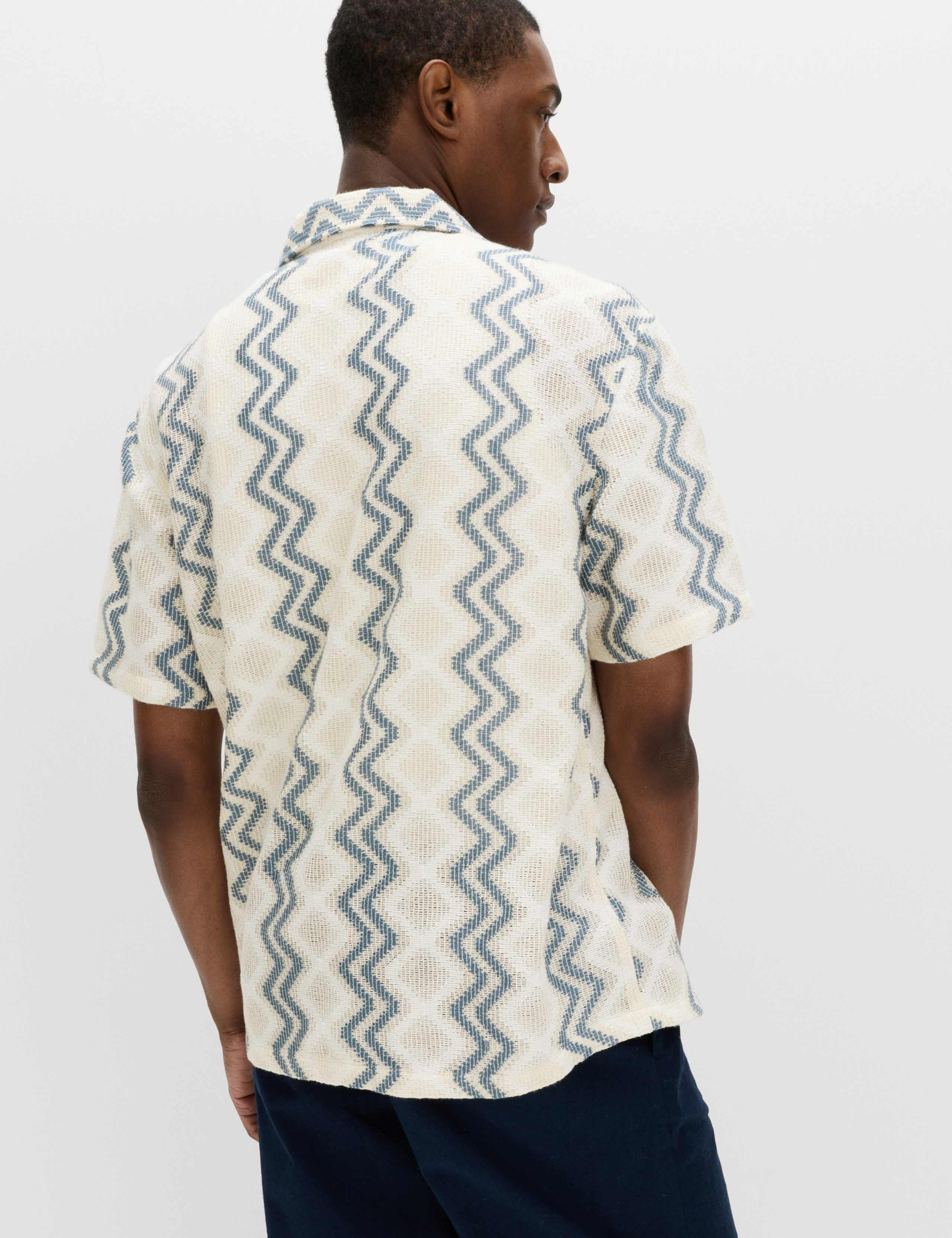 Relaxed Fit Cotton Blend Short Sleeve Shirt 4 of 5