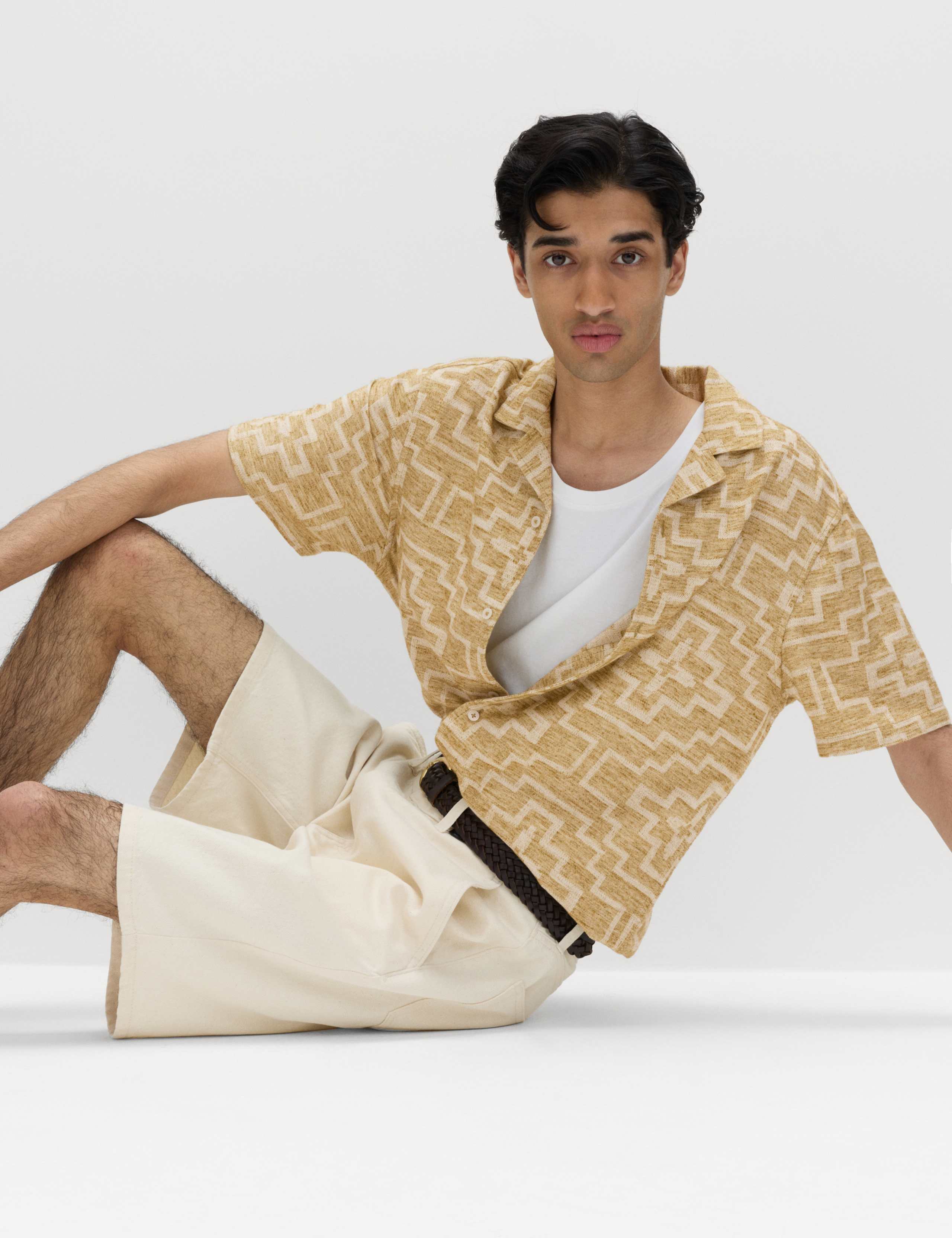 Cotton Rich Geometric Short Sleeve Shirt 5 of 6