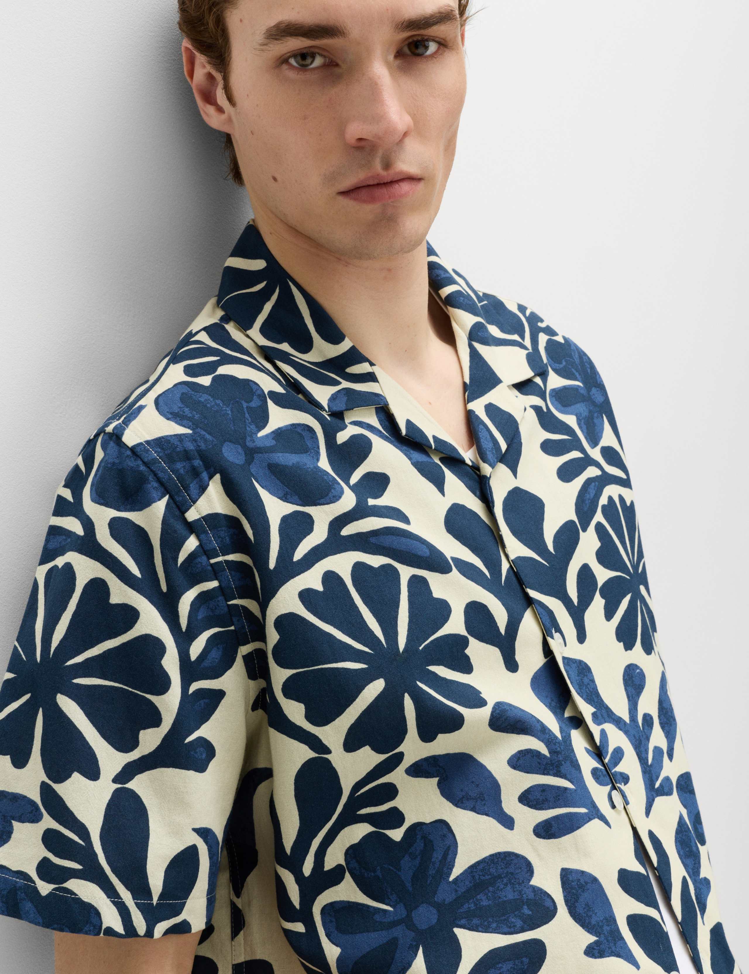 Pure Cotton Floral Short Sleeve Shirt 3 of 6